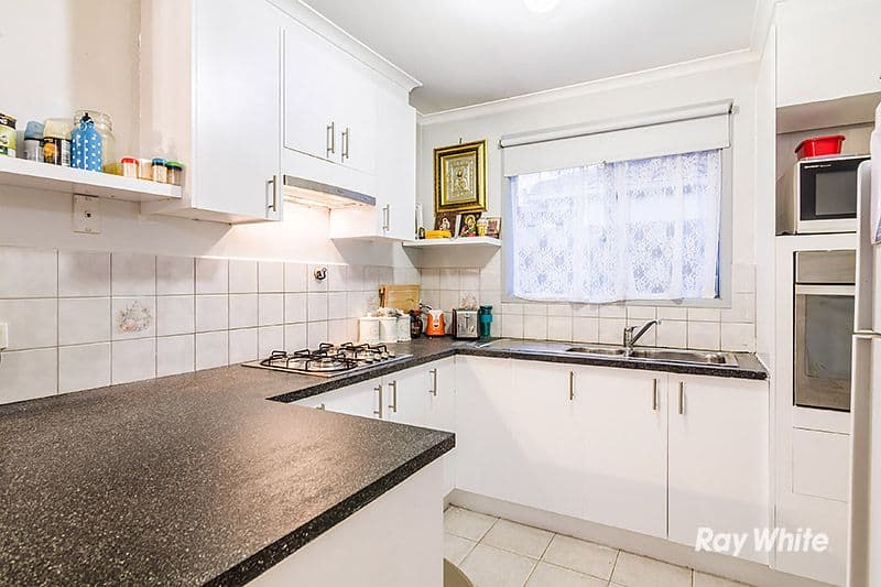 10 Elda Court, Cranbourne North VIC 3977, Cranbourne North - Thumbnail 4