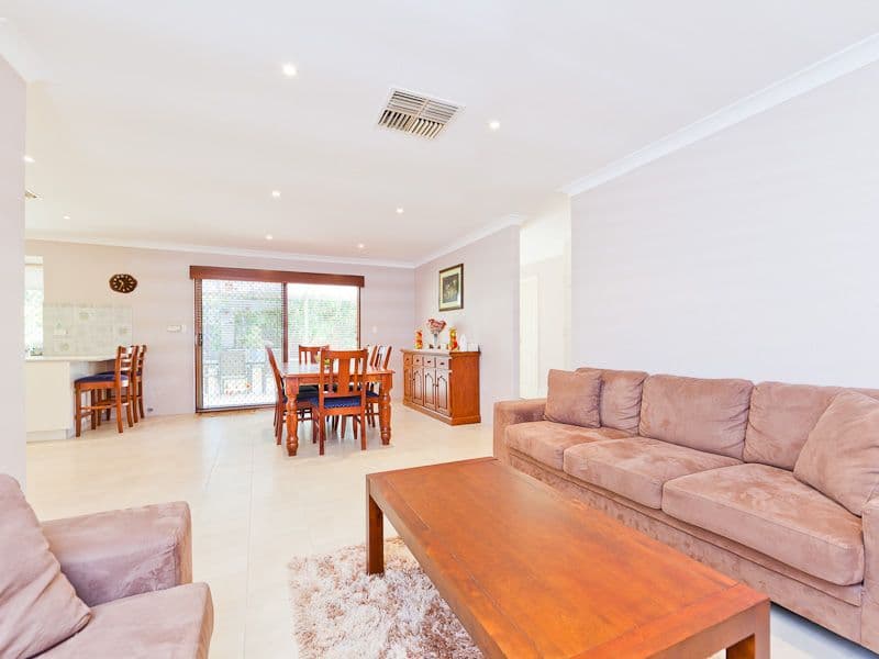 8  Jurien Way, THORNLIE WA 6108, Thornlie - Thumbnail 6