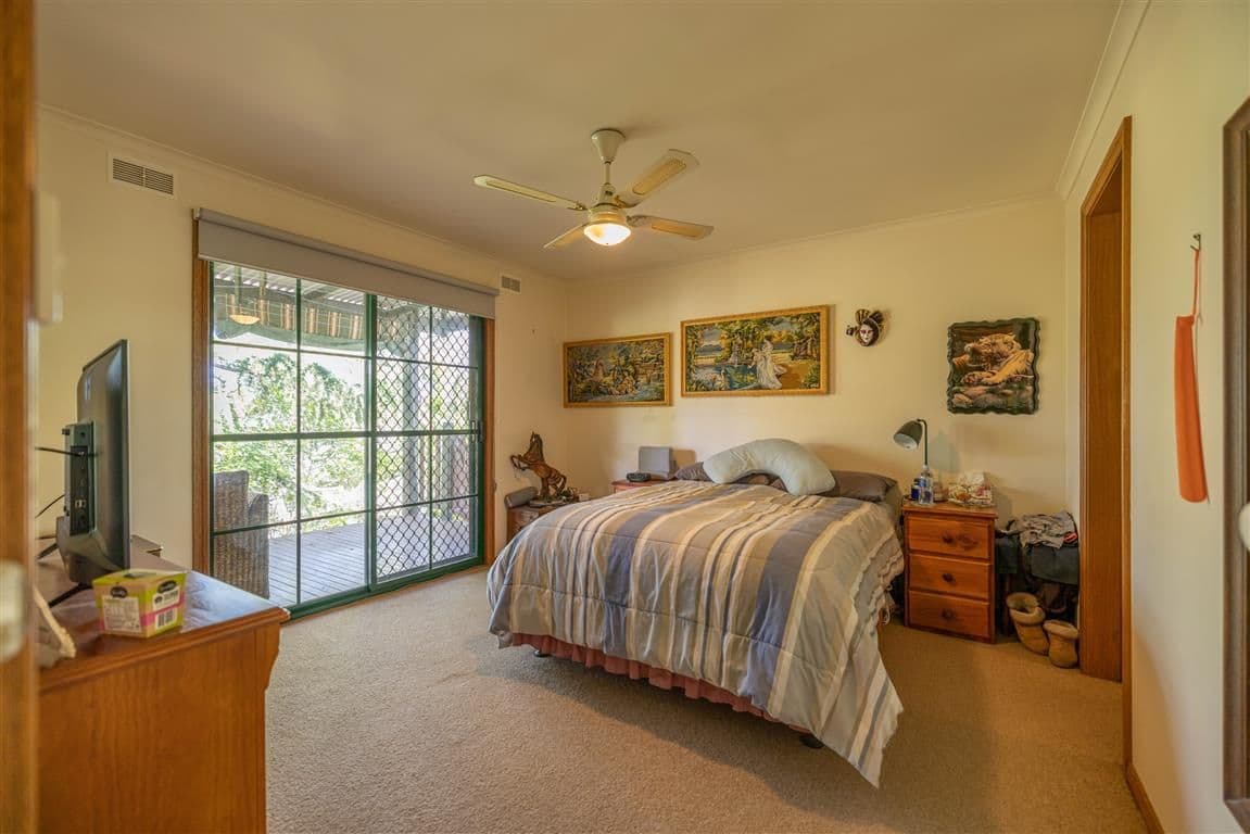 72 Carey Street, Tumut NSW 2720, Tumut - Thumbnail 7