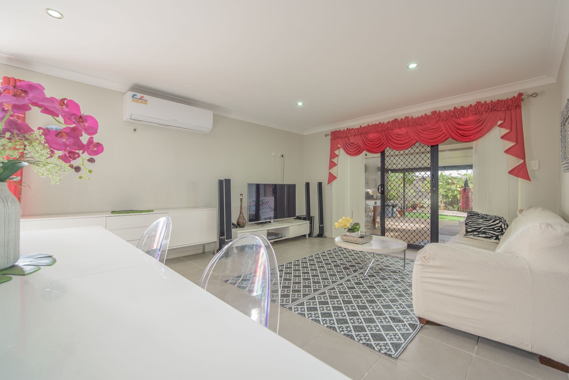 8 Oxford Street, Calliope QLD 4680, Calliope - Thumbnail 2