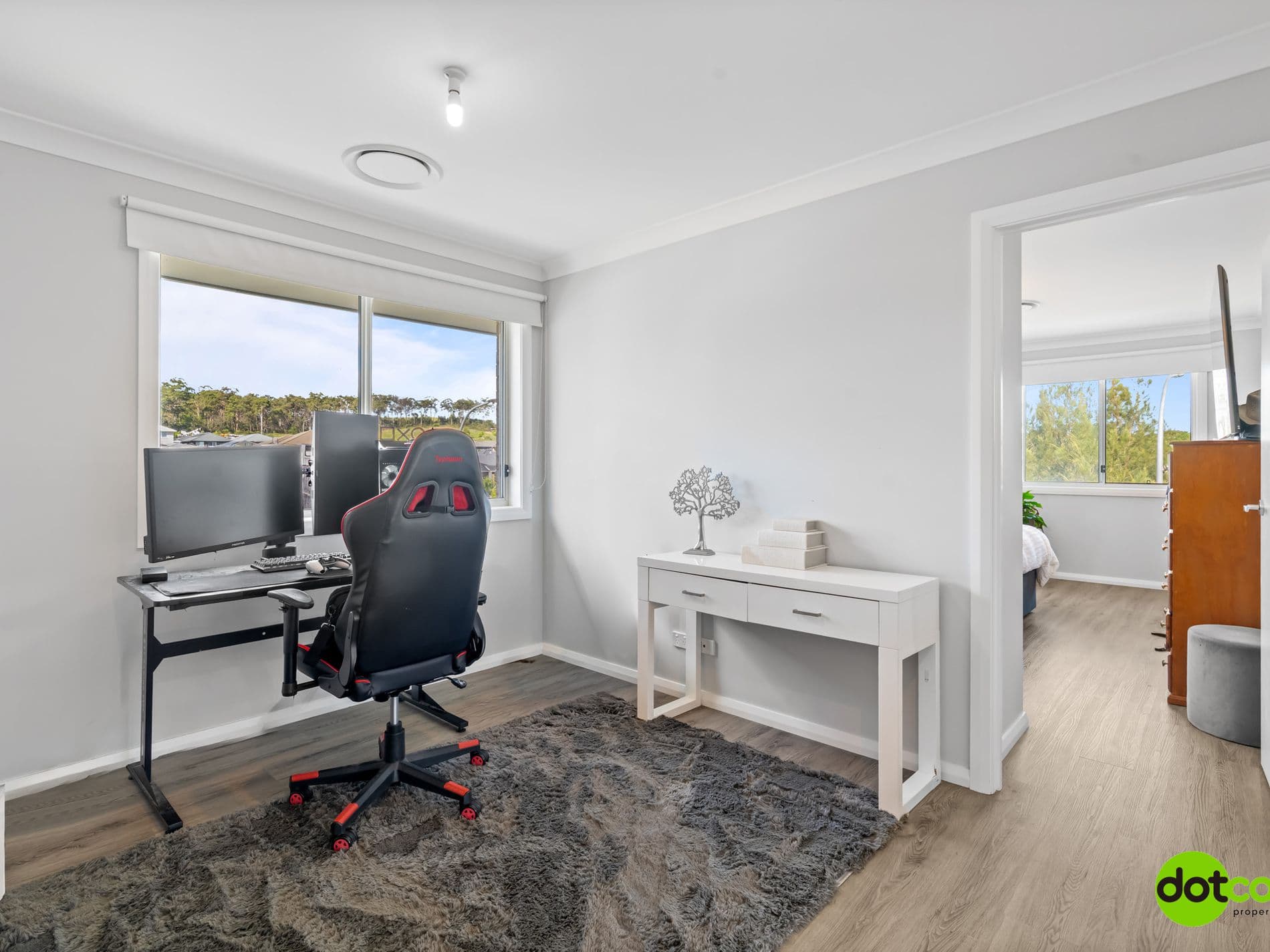 40 Cadogan Crescent, Woongarrah - Thumbnail 5