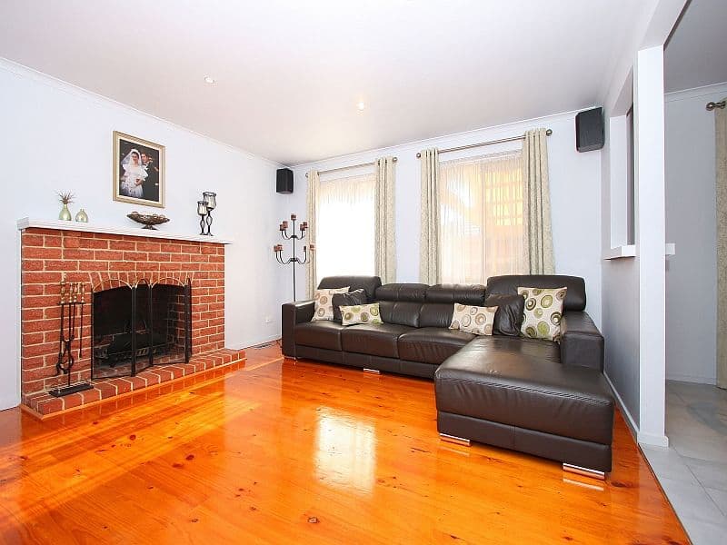 14 Callan Court, MILL PARK VIC 3082, Mill Park - Thumbnail 5