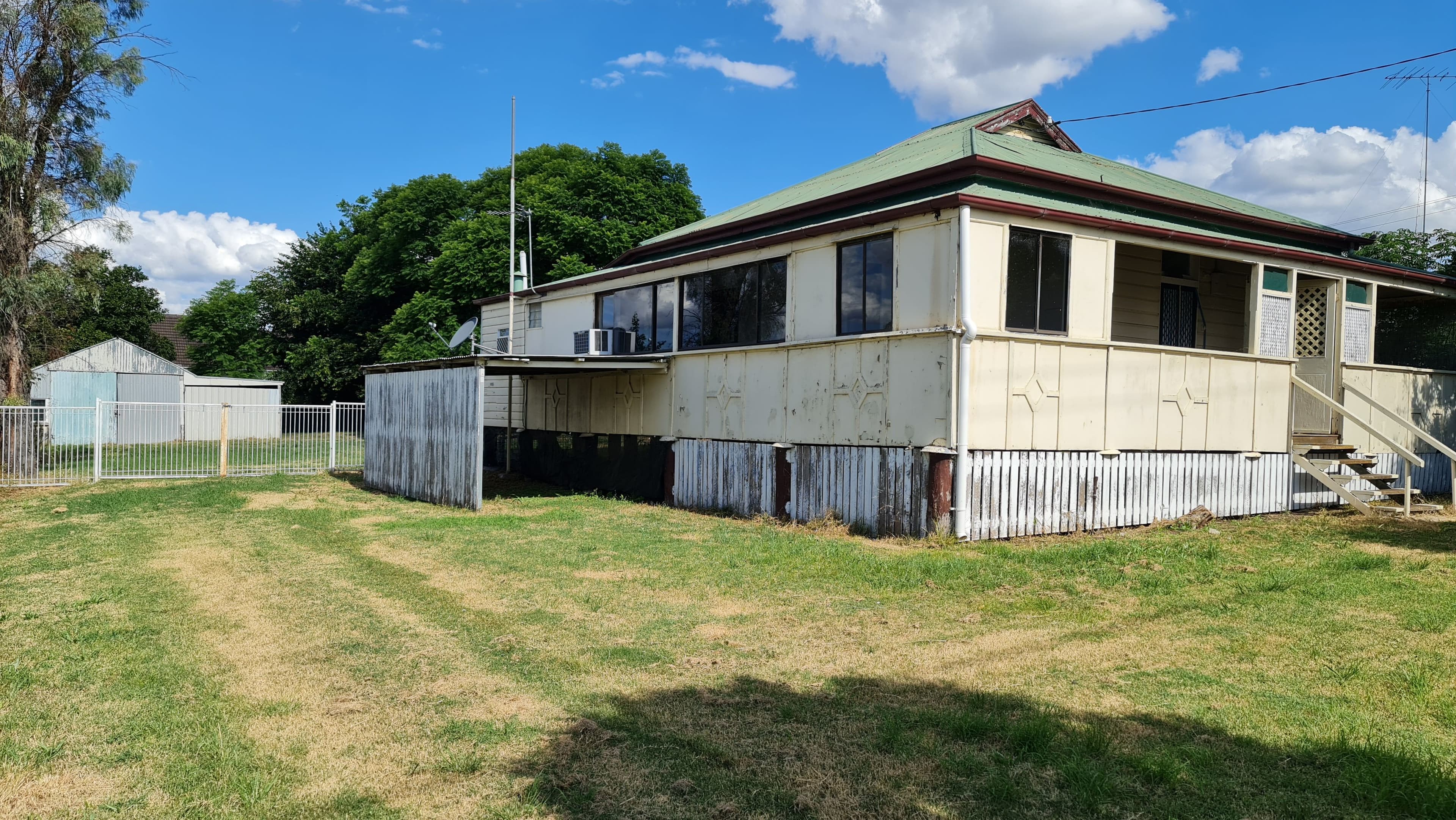 22 Wallace Street, Warwick QLD 4370, Warwick - Image 1