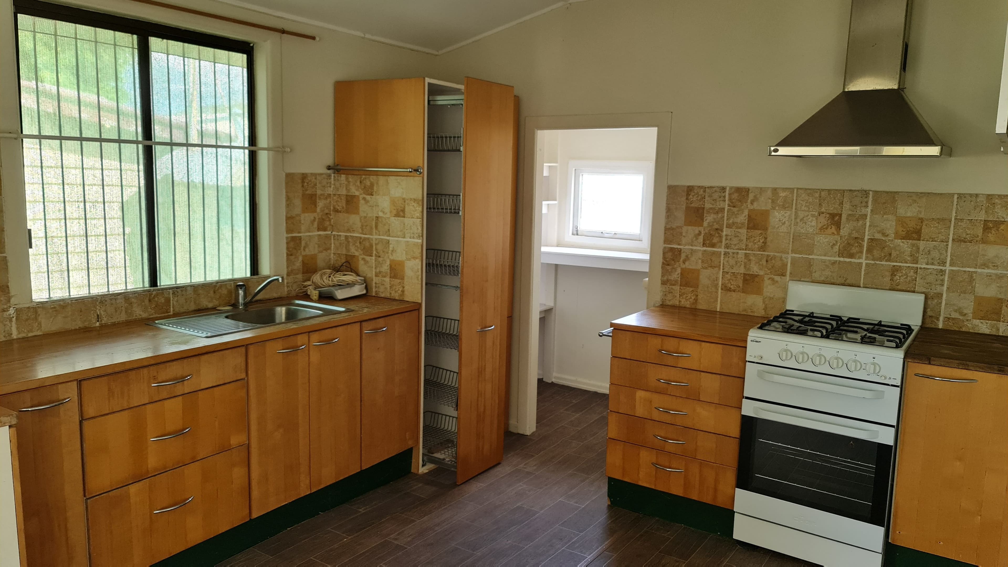 22 Wallace Street, Warwick QLD 4370, Warwick - Thumbnail 4