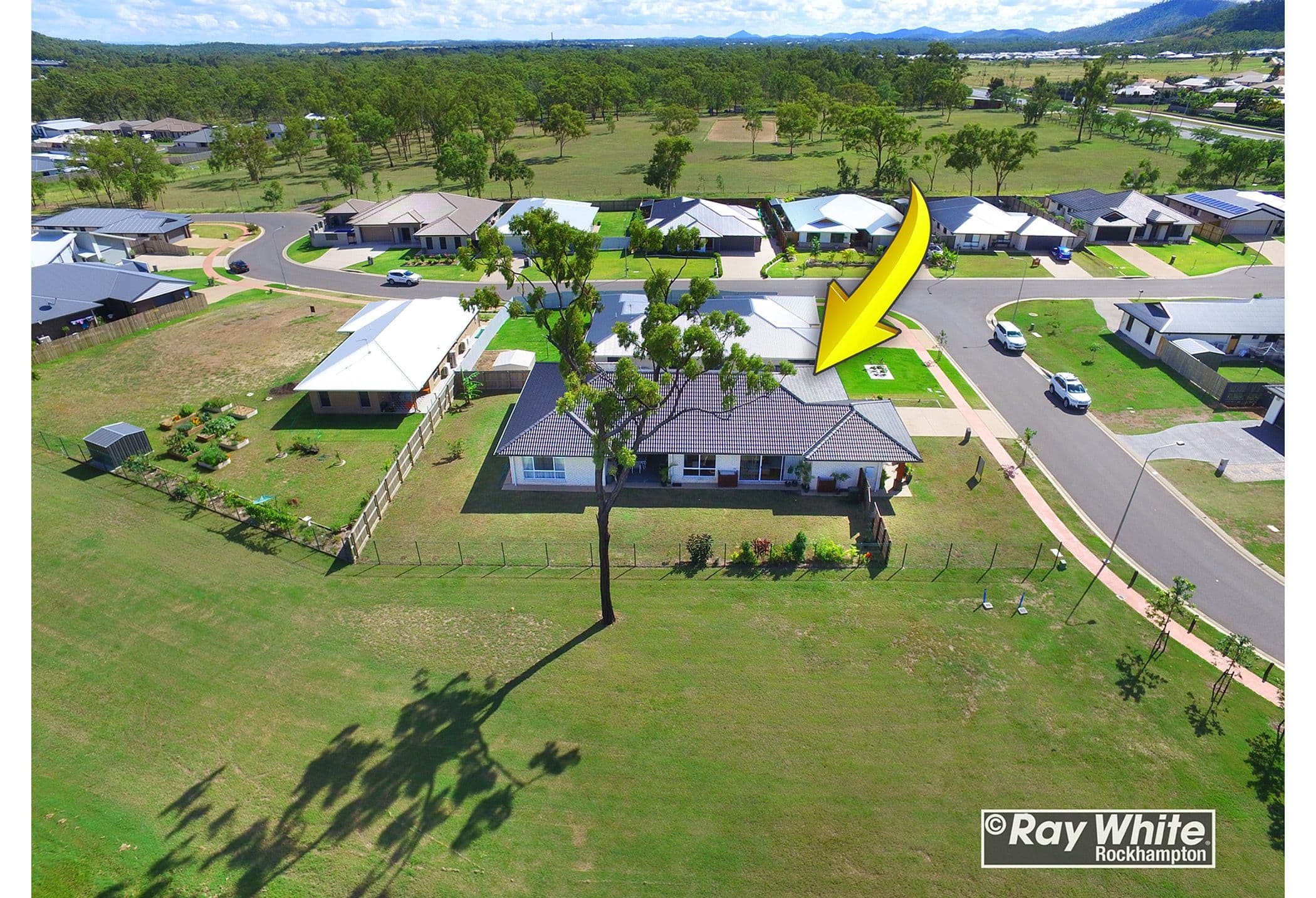 1 Frenken Street, Norman Gardens QLD 4701, Norman Gardens - Thumbnail 3