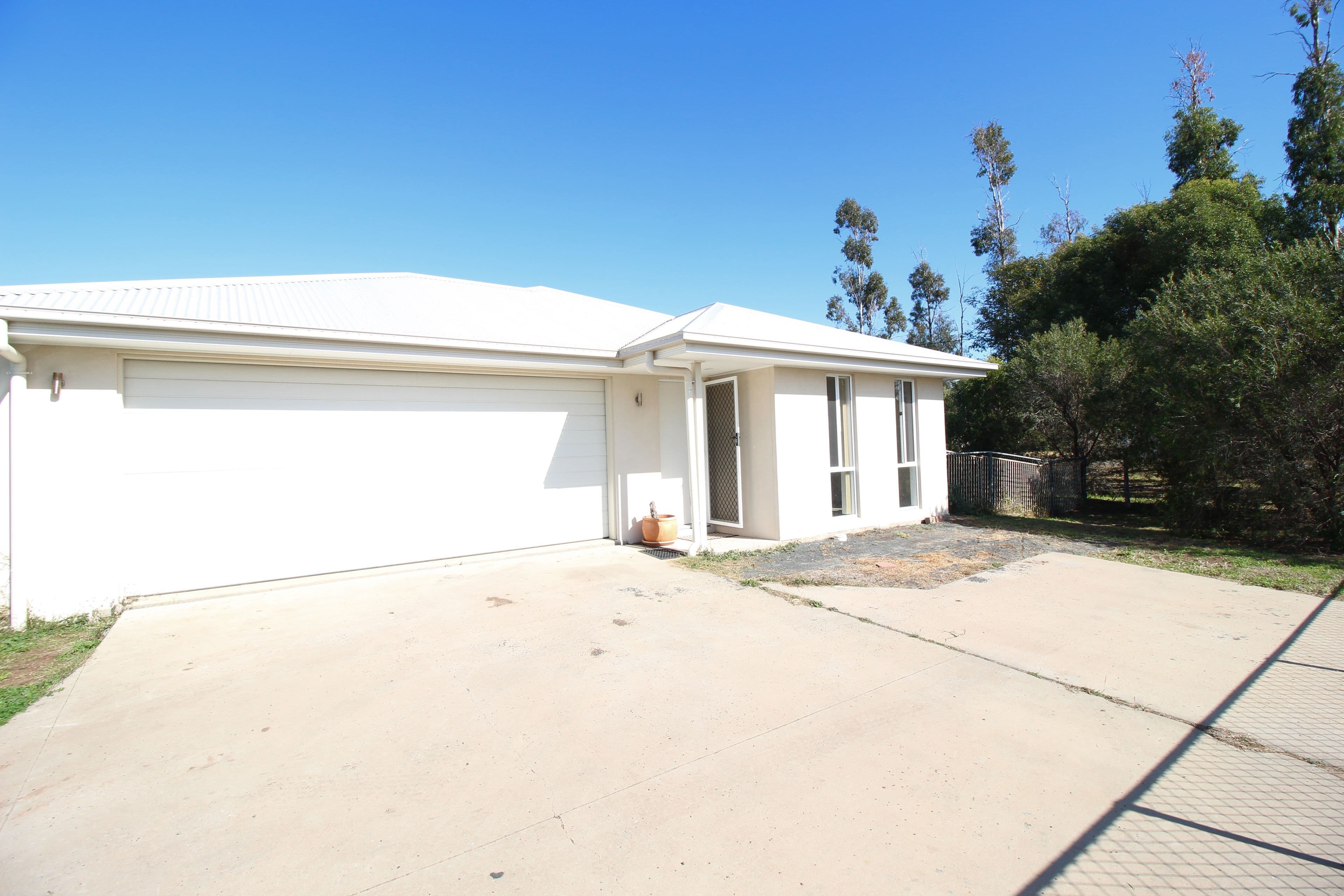 13 Mount Macarthur Boulevard, Capella QLD 4723, Capella - Image 1