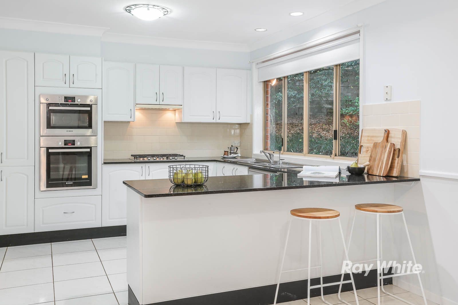 8 Forest Knoll, Castle Hill - Thumbnail 6