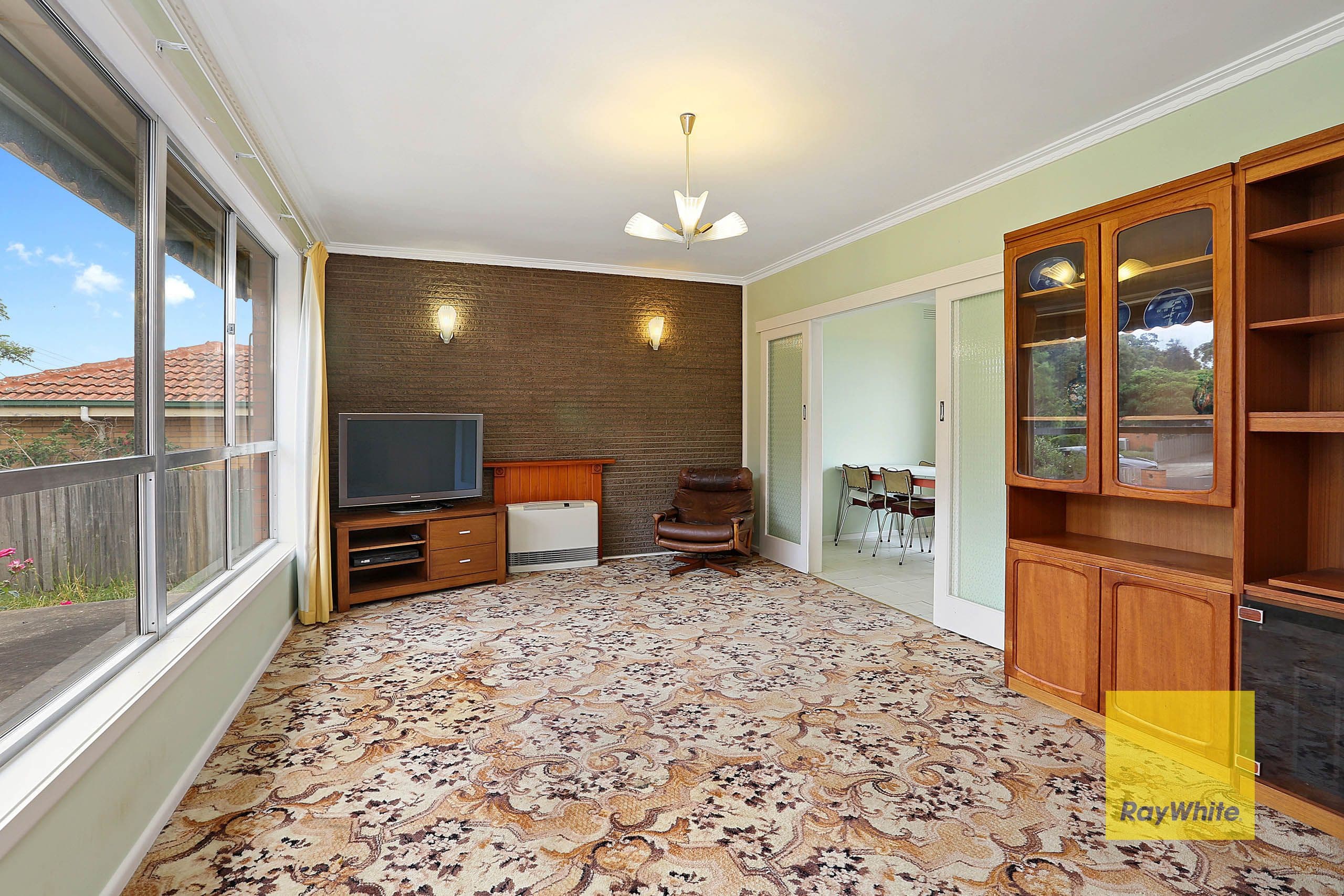 35 Cuthbert Avenue, Highton VIC 3216, Highton - Thumbnail 2