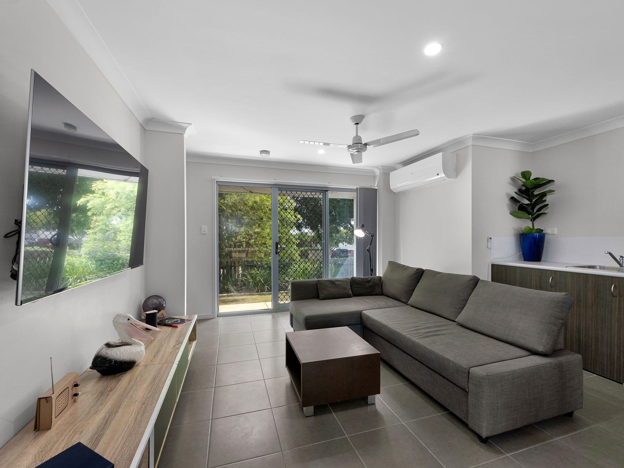 25 Saint Andrews Drive, Leichhardt QLD 4305, Leichhardt - Thumbnail 6