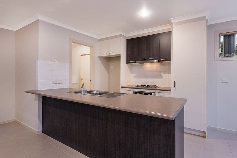 7-9 Elizabeth Street, Cranbourne North VIC 3977, Cranbourne North - Thumbnail 4