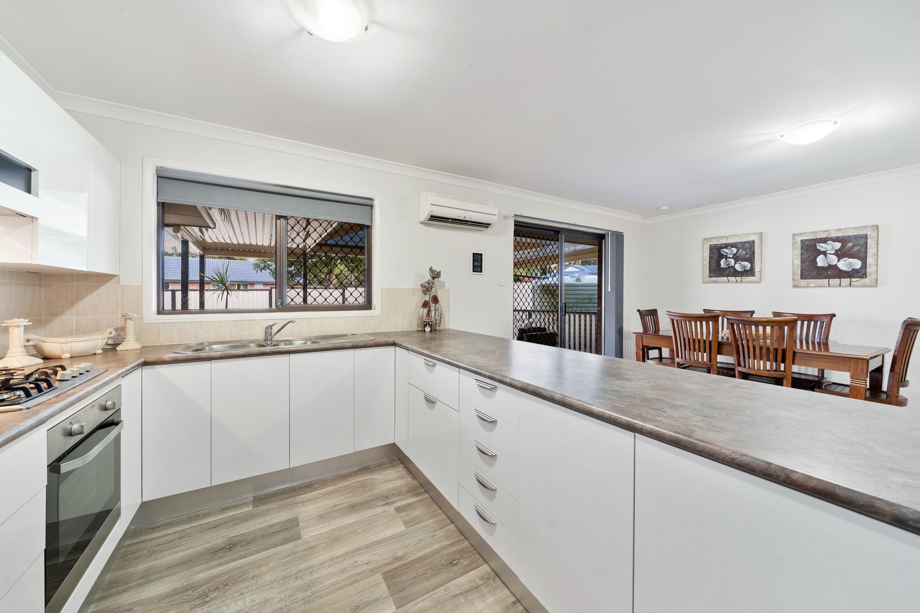 7 Barron Court, Hillcrest QLD 4118, Hillcrest - Thumbnail 4