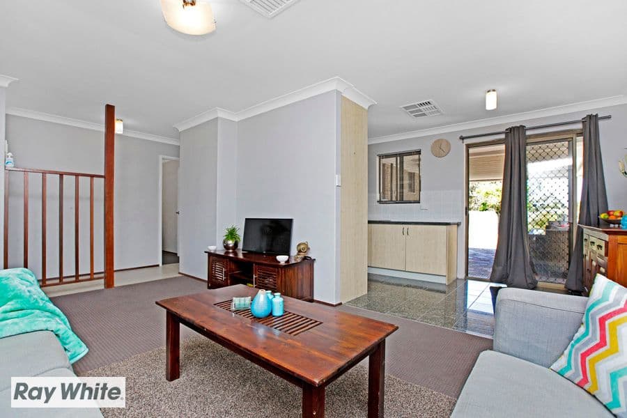 19 Allinson Drive, Girrawheen WA 6064, Girrawheen - Thumbnail 5