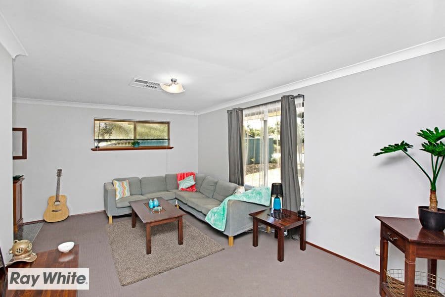 19 Allinson Drive, Girrawheen WA 6064, Girrawheen - Thumbnail 7