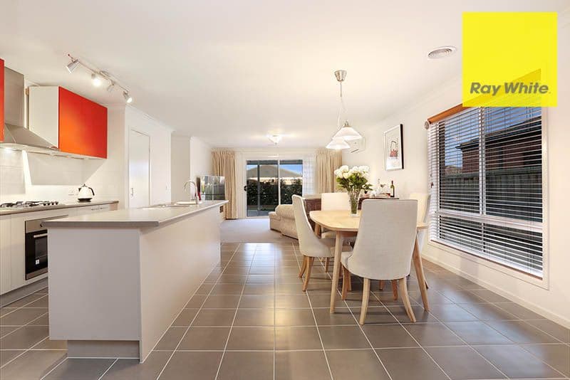 72 Middleton Drive, Point Cook VIC 3030, Point Cook - Thumbnail 5