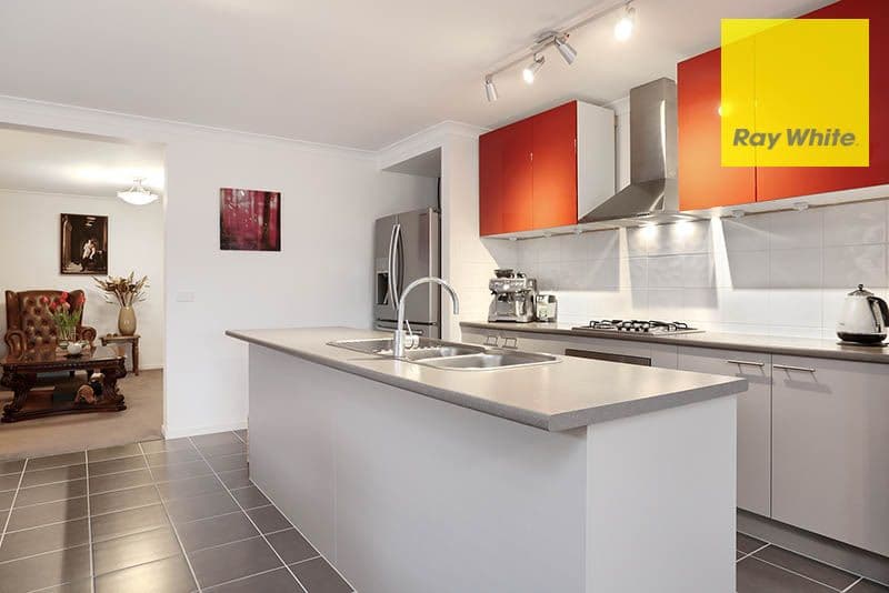 72 Middleton Drive, Point Cook VIC 3030, Point Cook - Thumbnail 6
