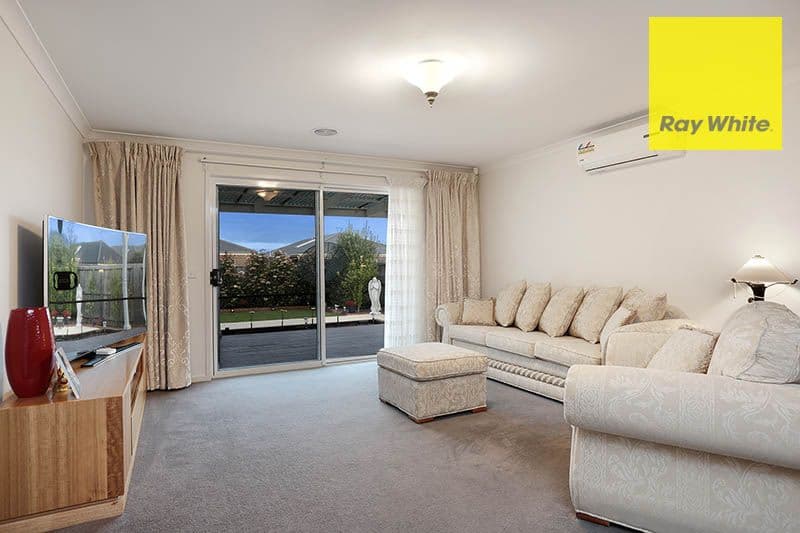 72 Middleton Drive, Point Cook VIC 3030, Point Cook - Thumbnail 7
