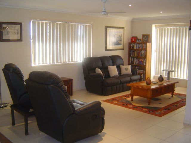 29 Allister Crescent, ROTHWELL QLD 4022, Rothwell - Thumbnail 4