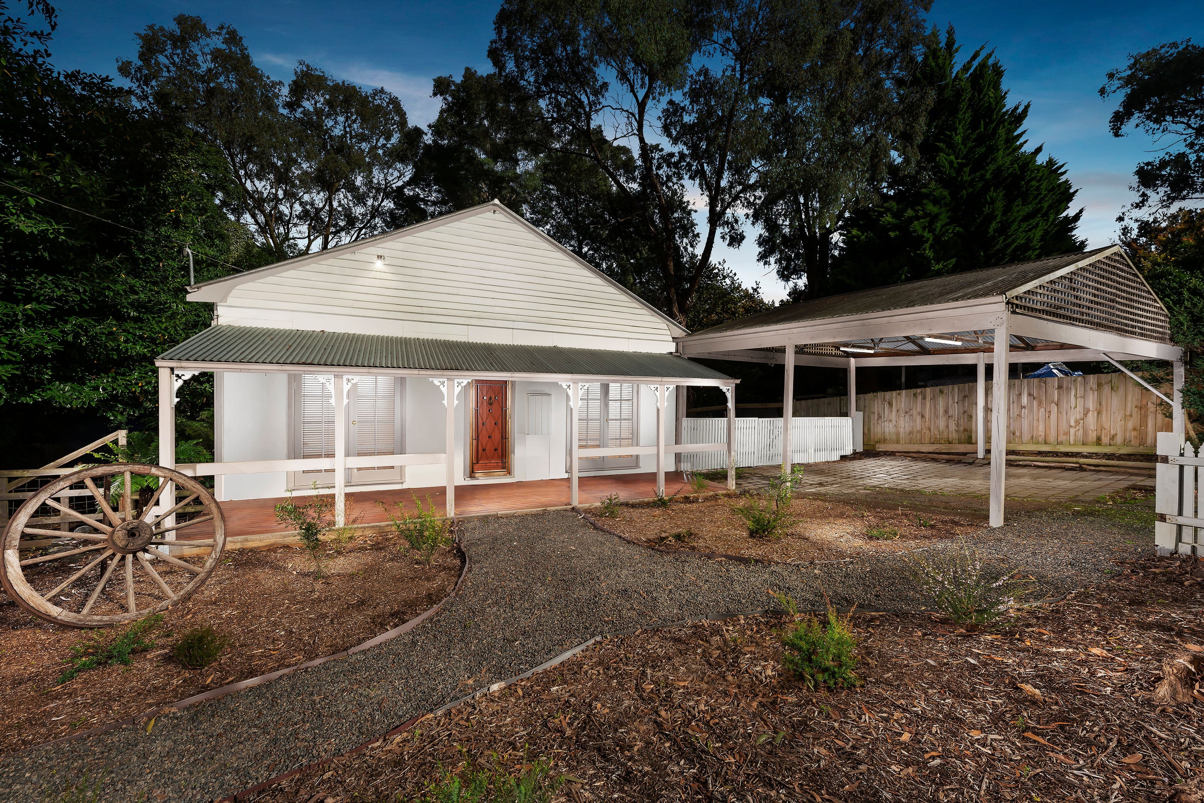 102 David Hill Road, Monbulk VIC 3793, Monbulk - Image 1