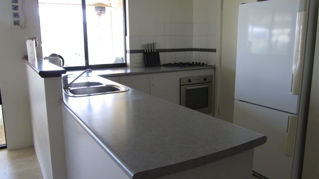9 Brittania Parade, WANDINA WA 6530, Wandina - Thumbnail 4