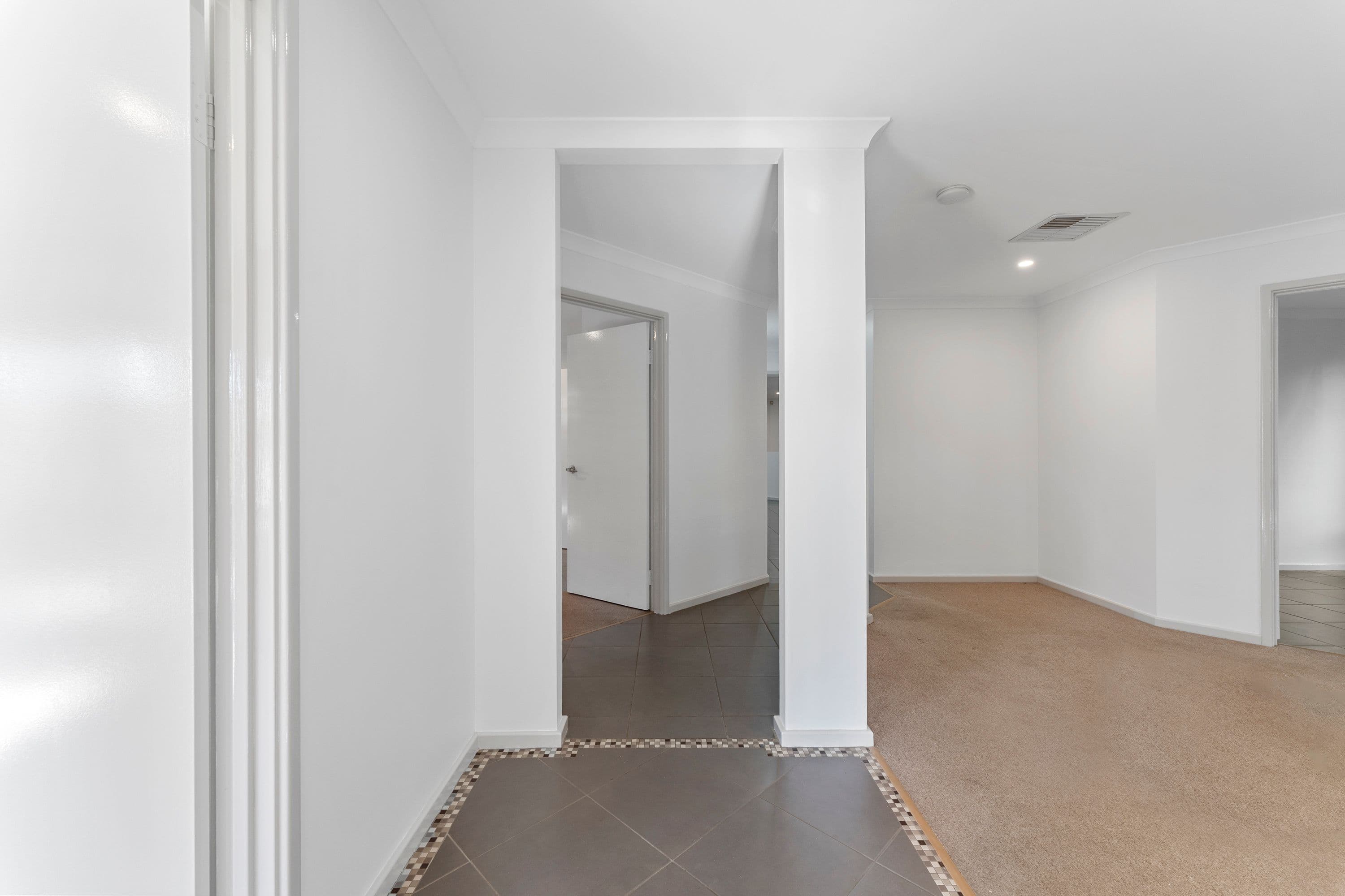 9 Brougham Crescent, Orelia WA 6167, Orelia - Thumbnail 3