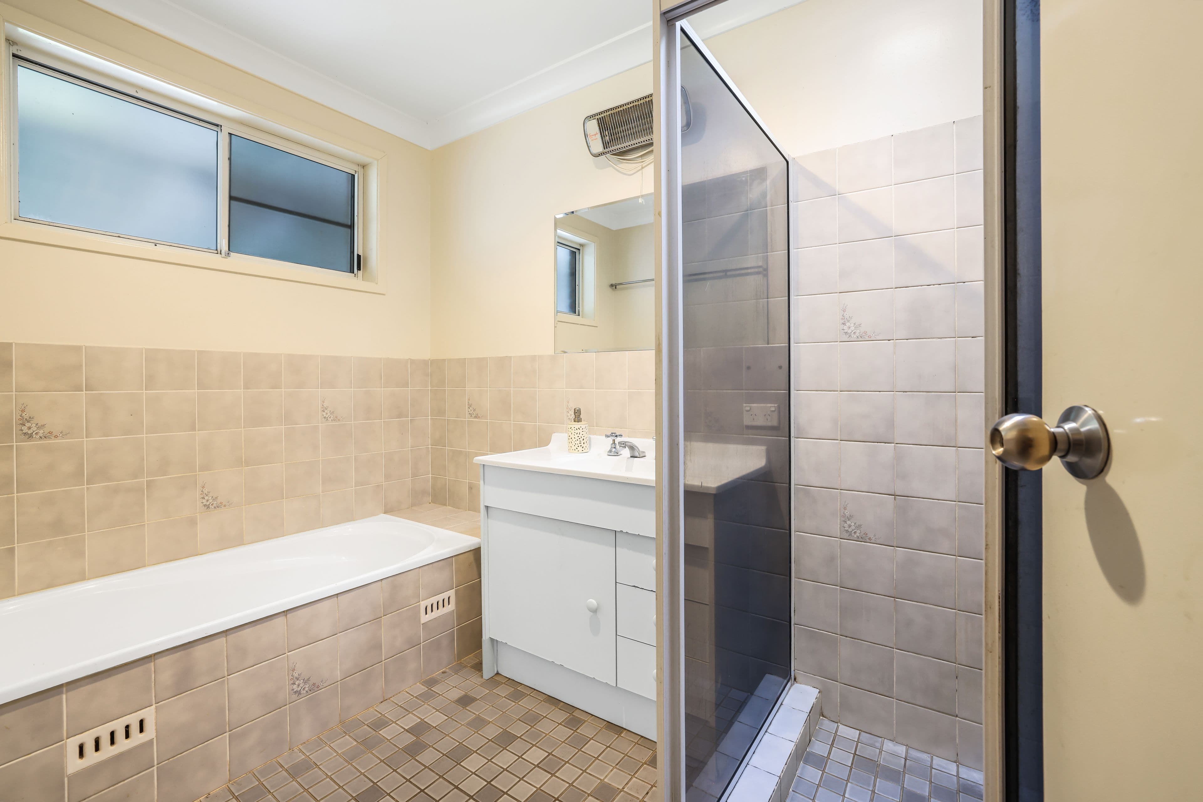 3 Karenvar Avenue, Tamworth NSW 2340, Calala - Thumbnail 8