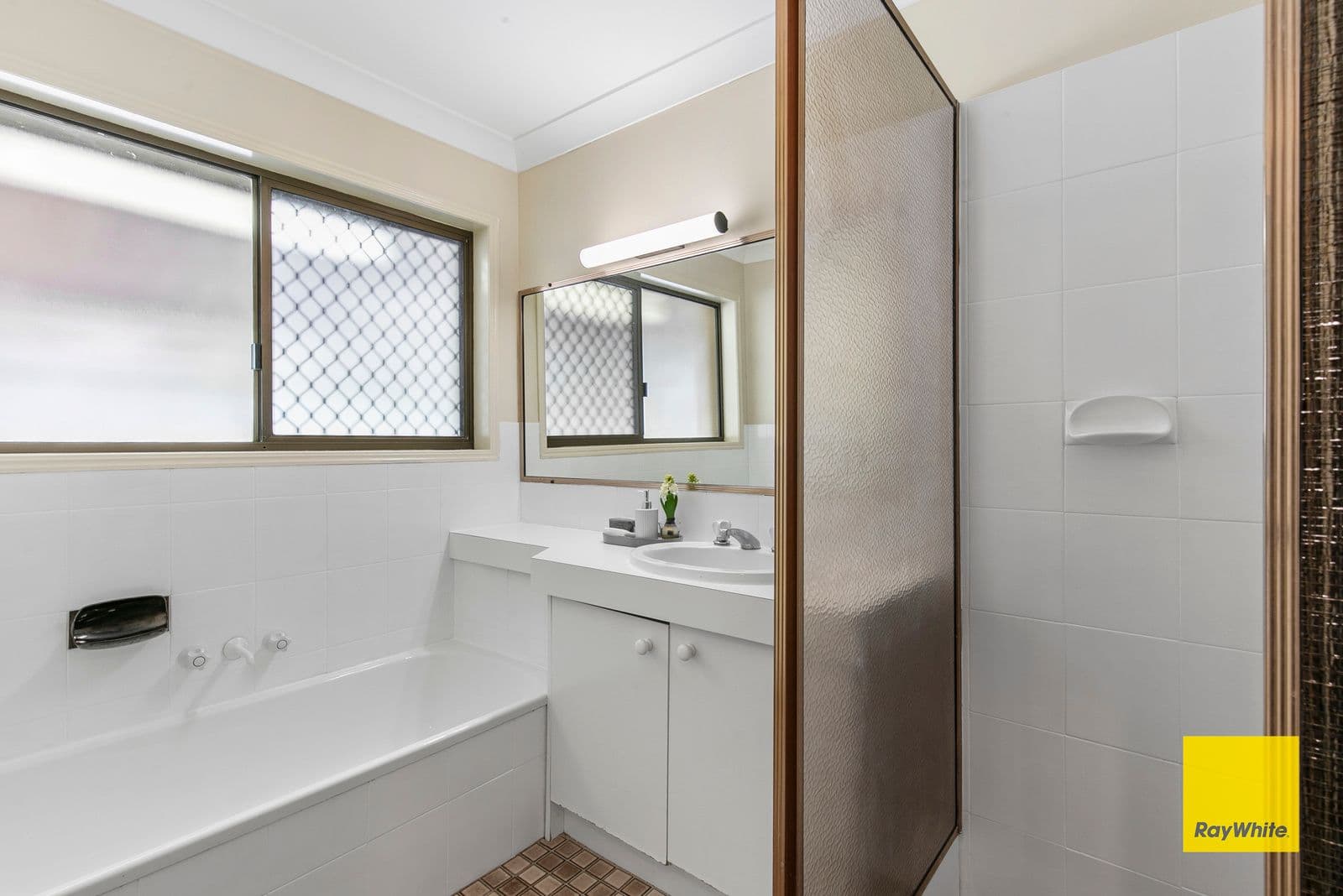 10 Lewisham Court, Birkdale QLD 4159, Birkdale - Thumbnail 5