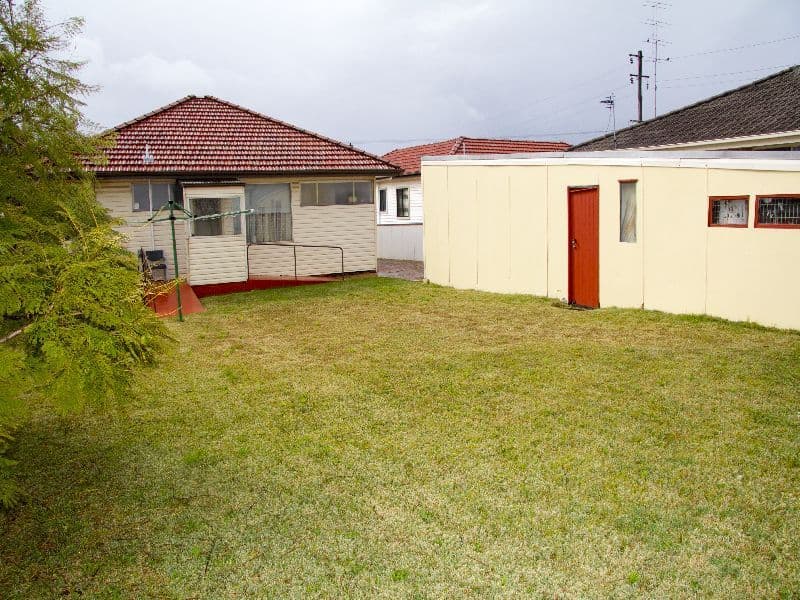 19 William Avenue, WARILLA NSW 2528, Warilla - Thumbnail 3
