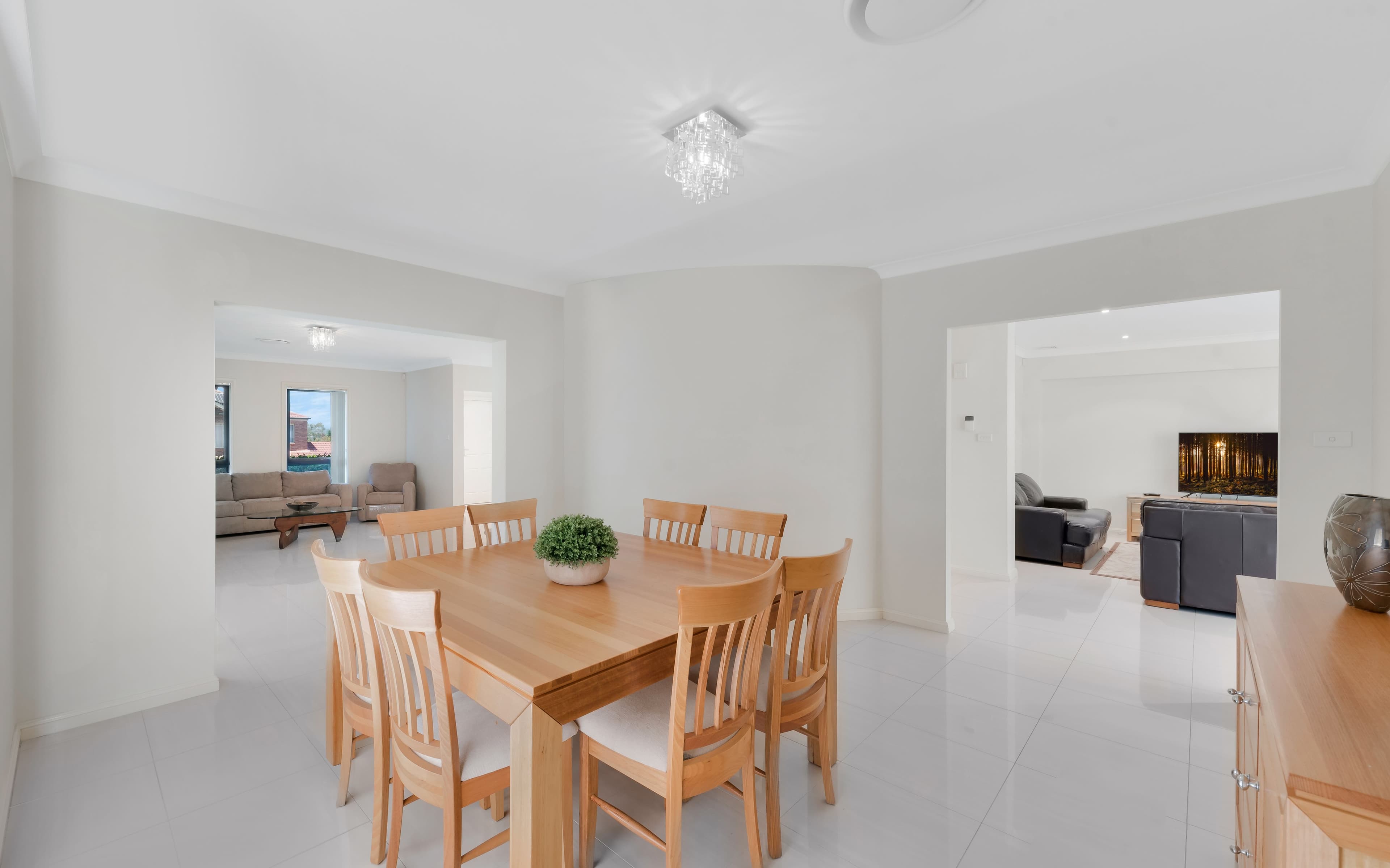 4 Forbes Way, Macquarie Links NSW 2565, Macquarie Links - Thumbnail 3