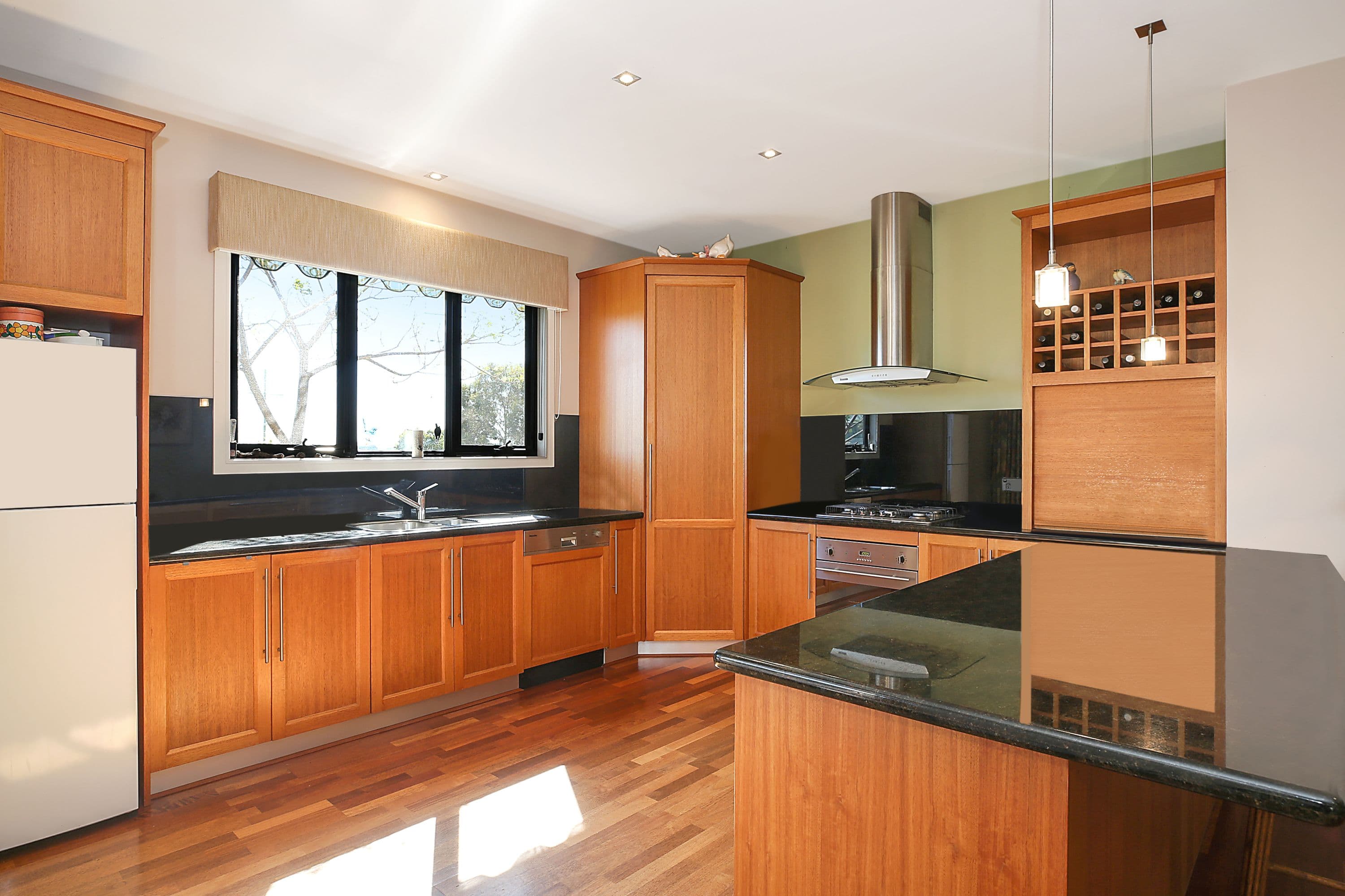 6 Tait Street, Camperdown VIC 3260, Camperdown - Thumbnail 4