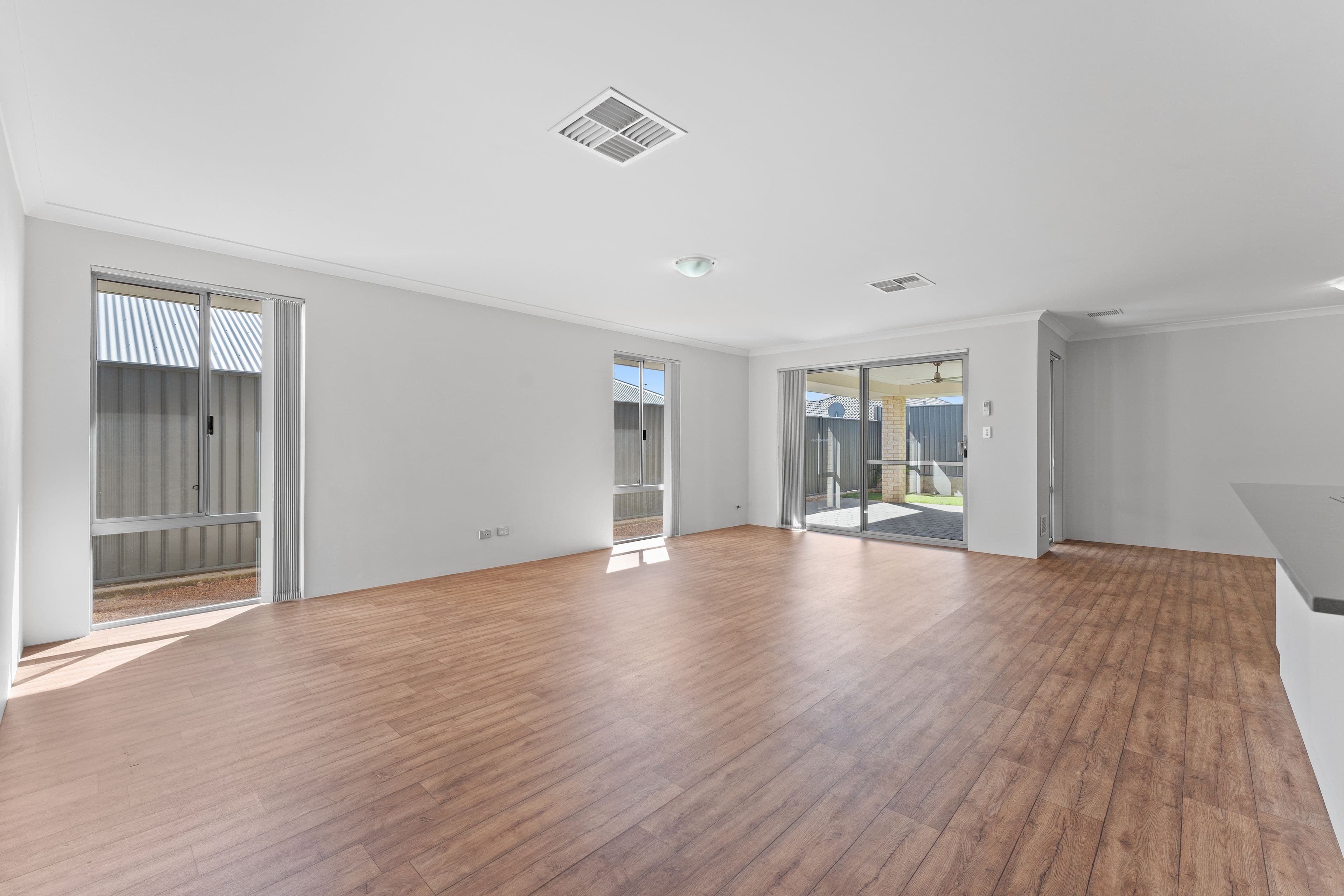 14 Battery Road, Baldivis WA 6171, Baldivis - Thumbnail 3