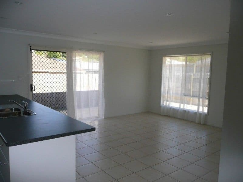 6 Riverstone Place, BLI BLI QLD 4560, Bli Bli - Thumbnail 3