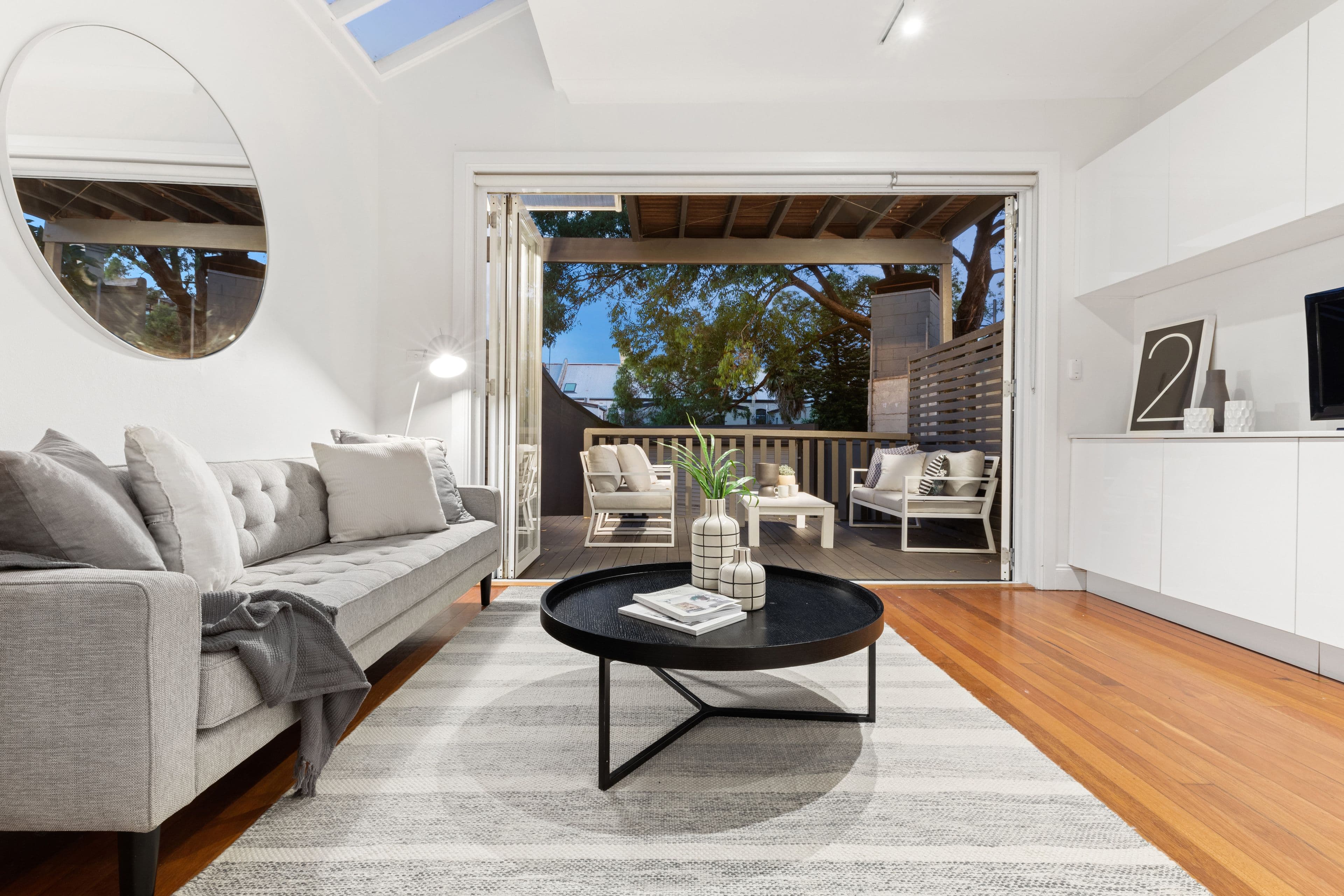 17 Wilson Street, Newtown NSW 2042, Newtown - Thumbnail 2