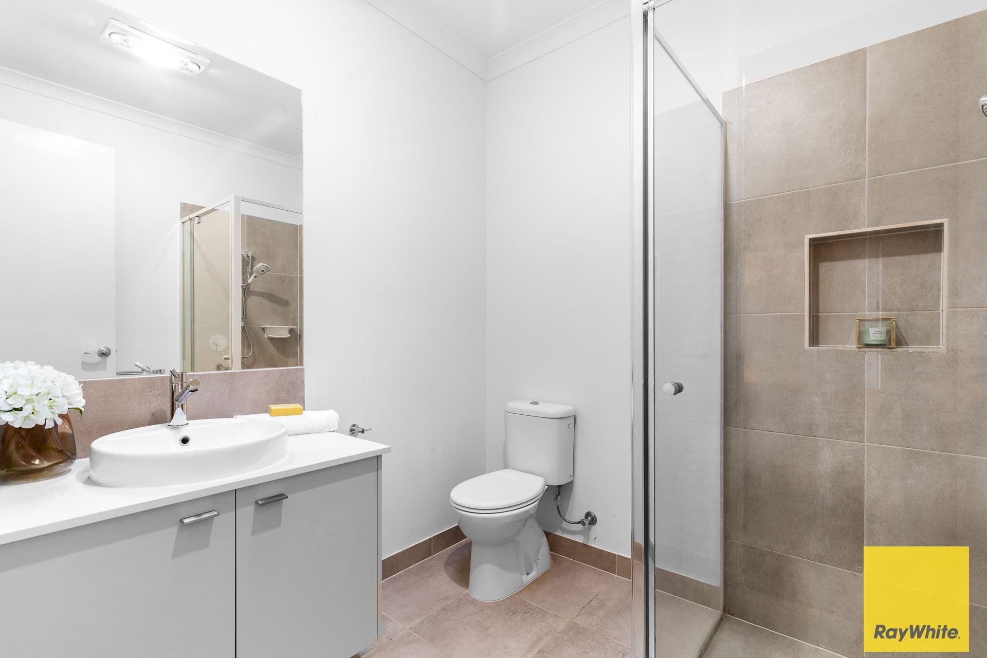 9 Woolshed Drive, Truganina VIC 3029, Truganina - Thumbnail 4