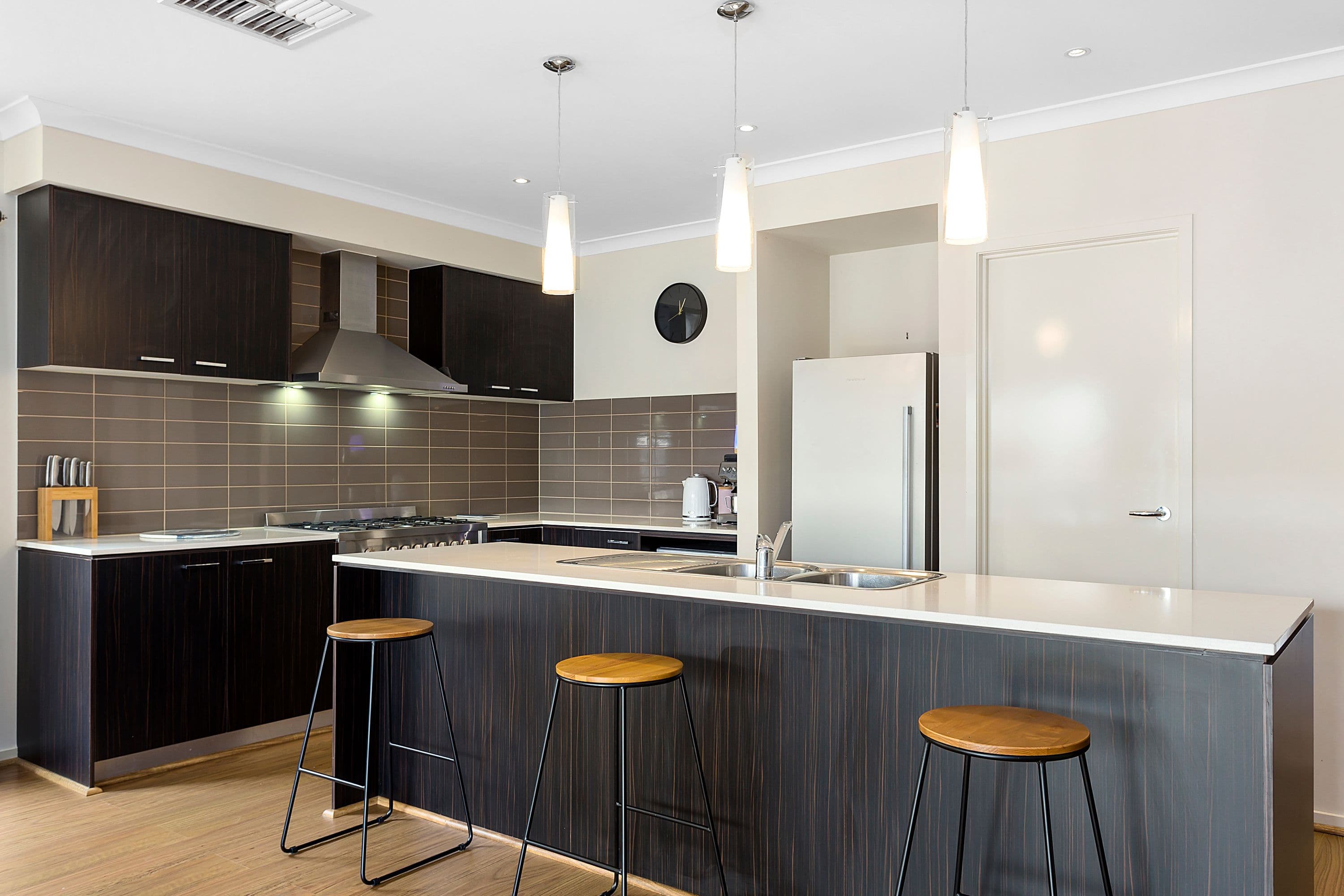 9 Margitta Lane, Pakenham VIC 3810, Pakenham - Thumbnail 2