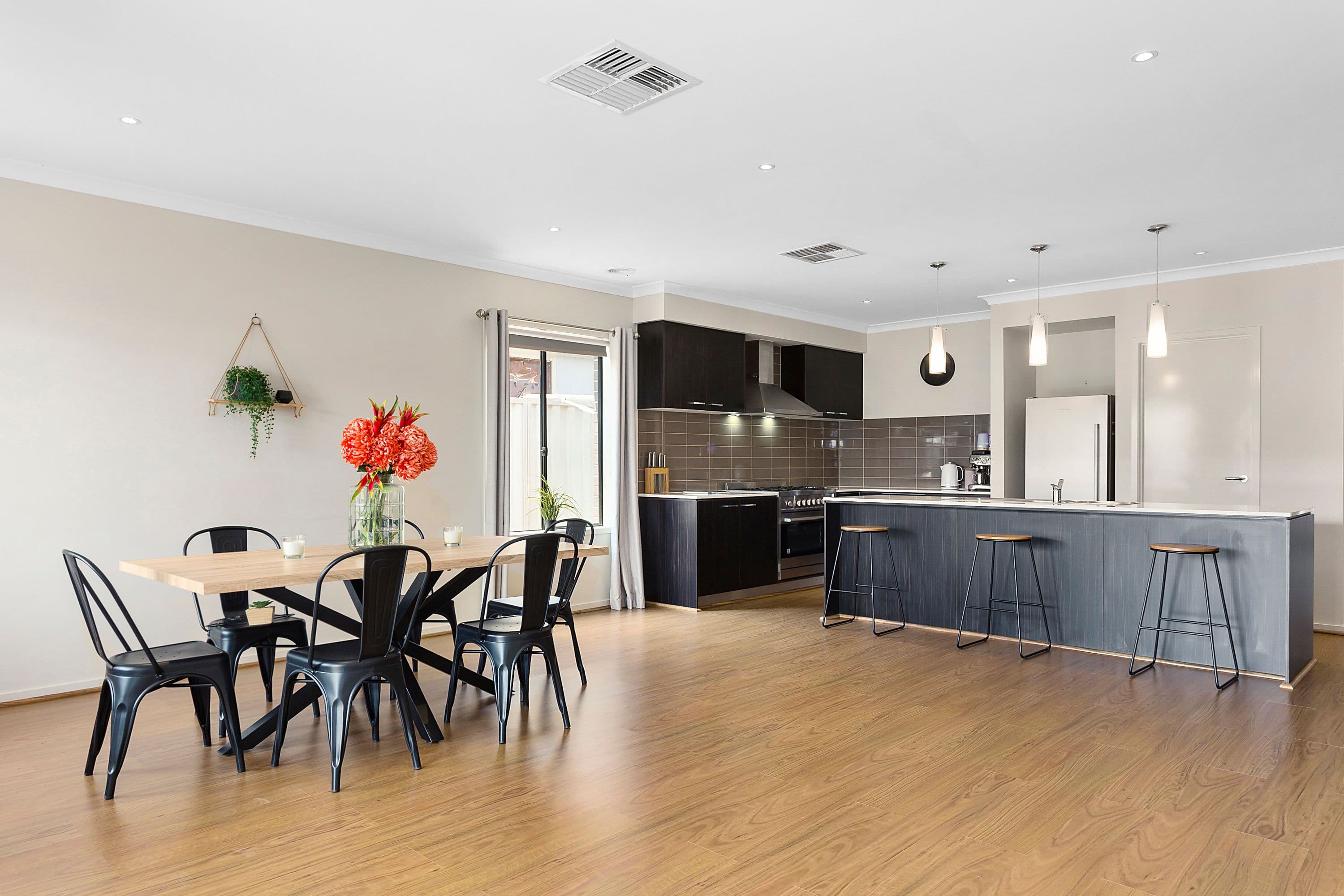 9 Margitta Lane, Pakenham VIC 3810, Pakenham - Thumbnail 3