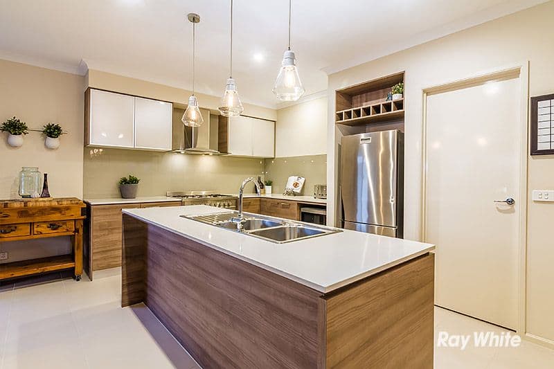 5 Brockman Street, Cranbourne East VIC 3977, Cranbourne East - Thumbnail 4