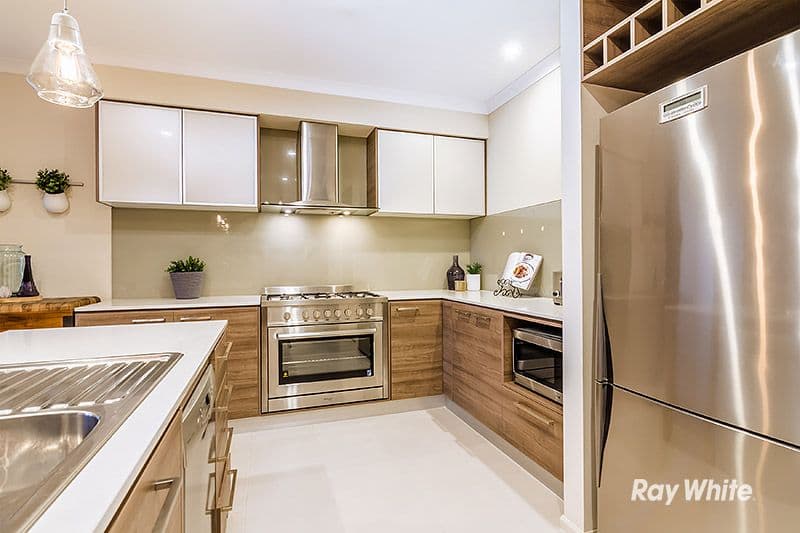 5 Brockman Street, Cranbourne East VIC 3977, Cranbourne East - Thumbnail 5