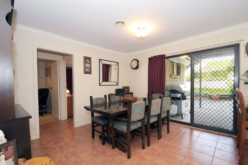 12 McAllister Road, MONBULK VIC 3793, Monbulk - Thumbnail 5