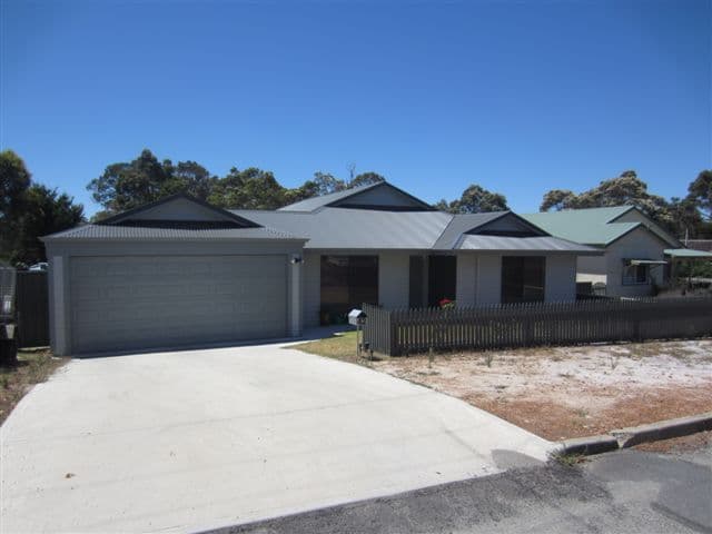 42 Webster Street, MOUNT BARKER WA 6324, Mount Barker - Image 1