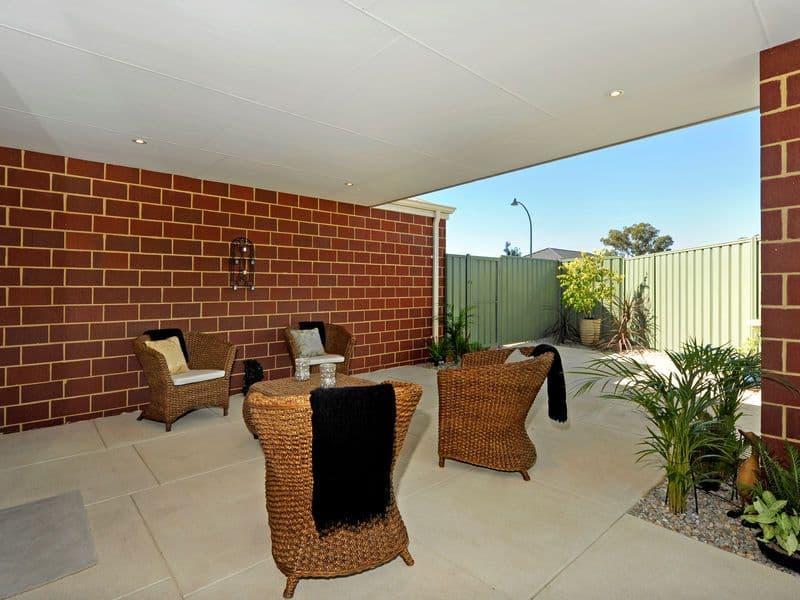 43 Colonial Boulevard, BALDIVIS WA 6171, Baldivis - Thumbnail 3