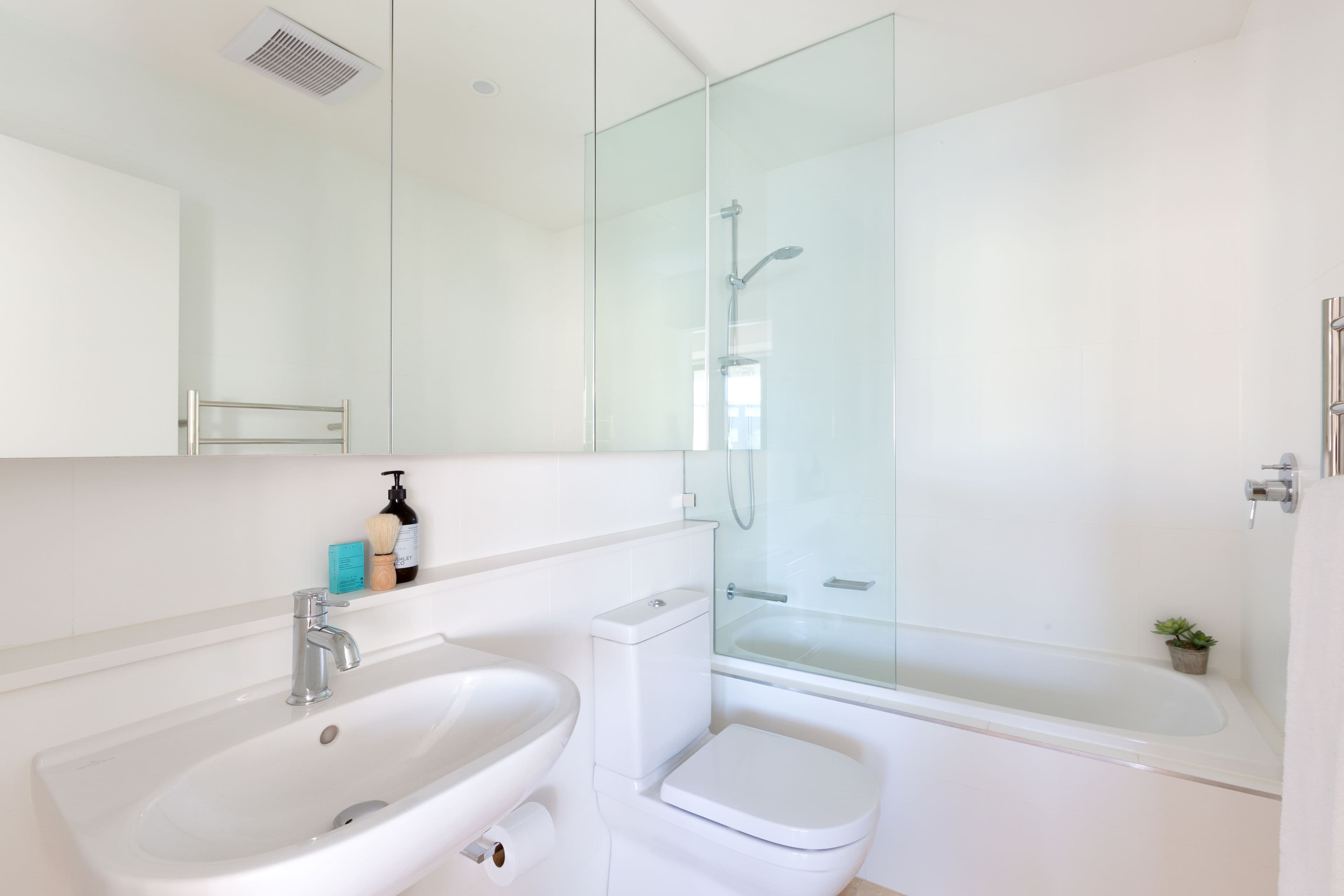13 Eden Street, North Sydney NSW 2060, North Sydney - Thumbnail 5
