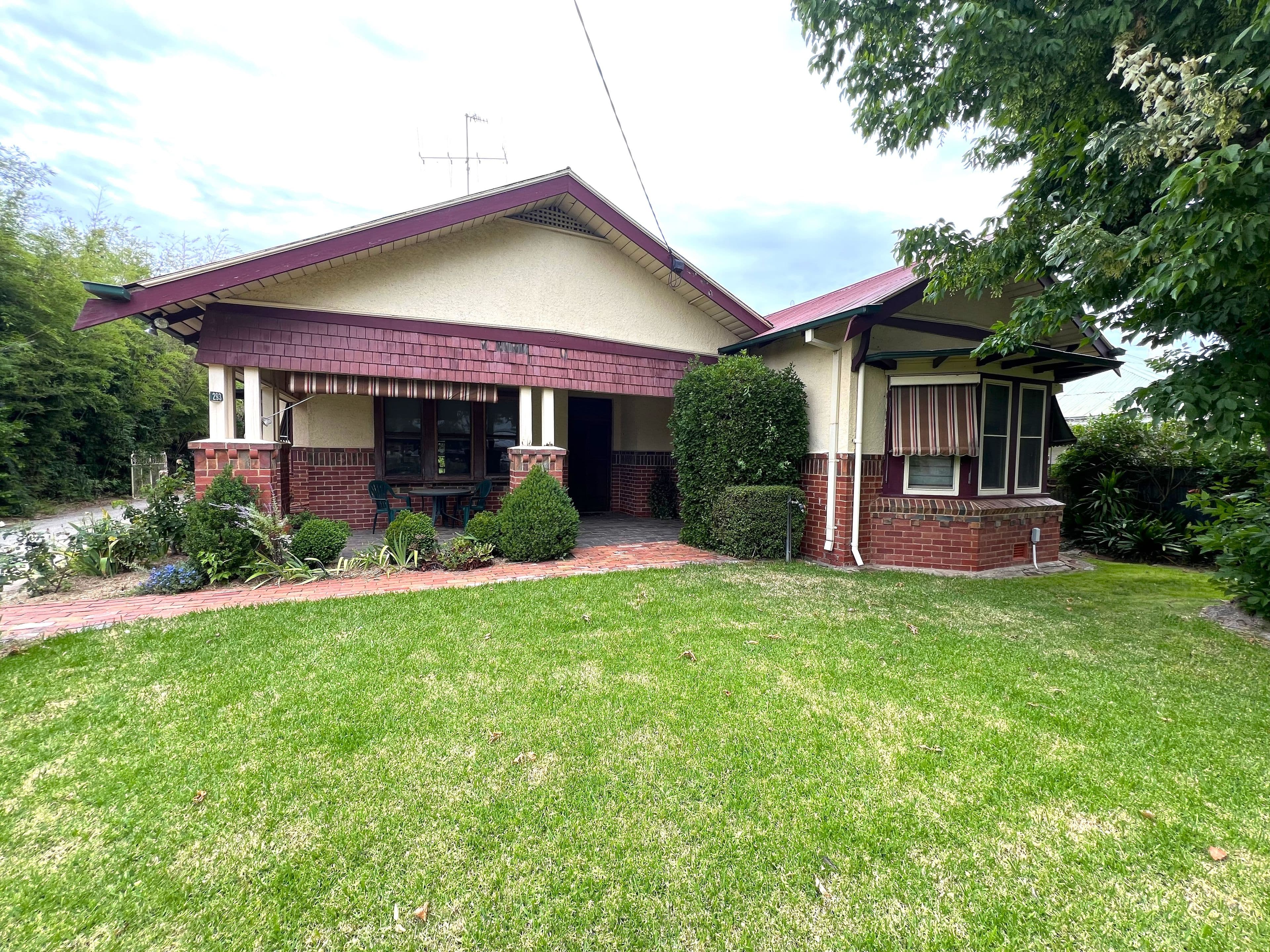 293 Harfleur Street, Deniliquin NSW 2710, Deniliquin - Image 1