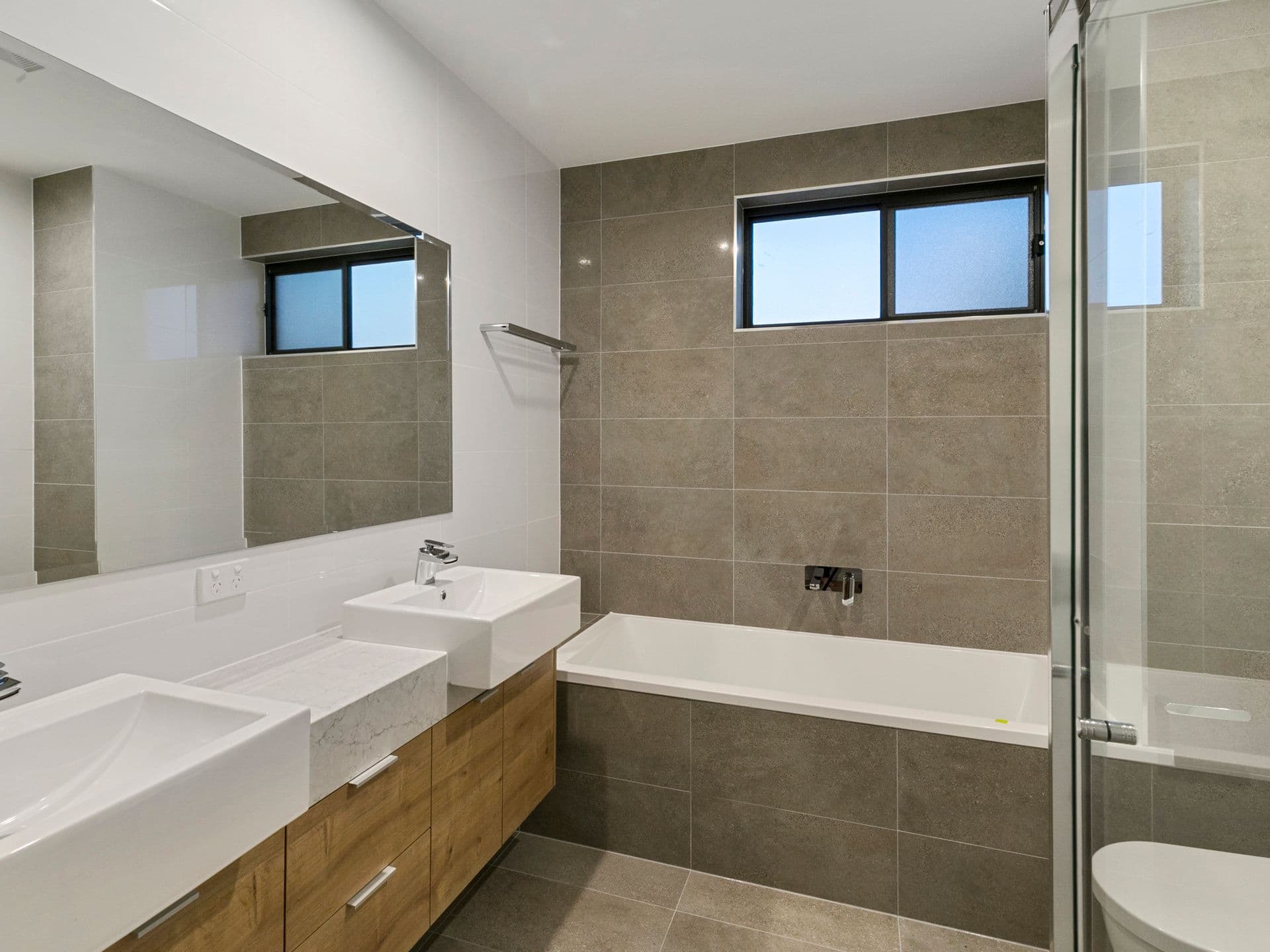 67 Tarana Street, Camp Hill QLD 4152, Camp Hill - Thumbnail 5