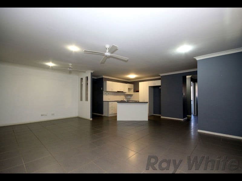 51 Dornoch Crescent, Raceview QLD 4305, Raceview - Thumbnail 4