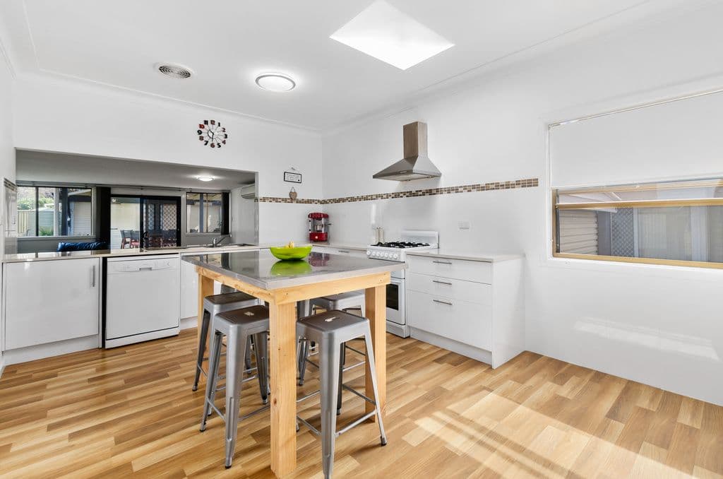 6 Laver Road, Dapto - Thumbnail 2