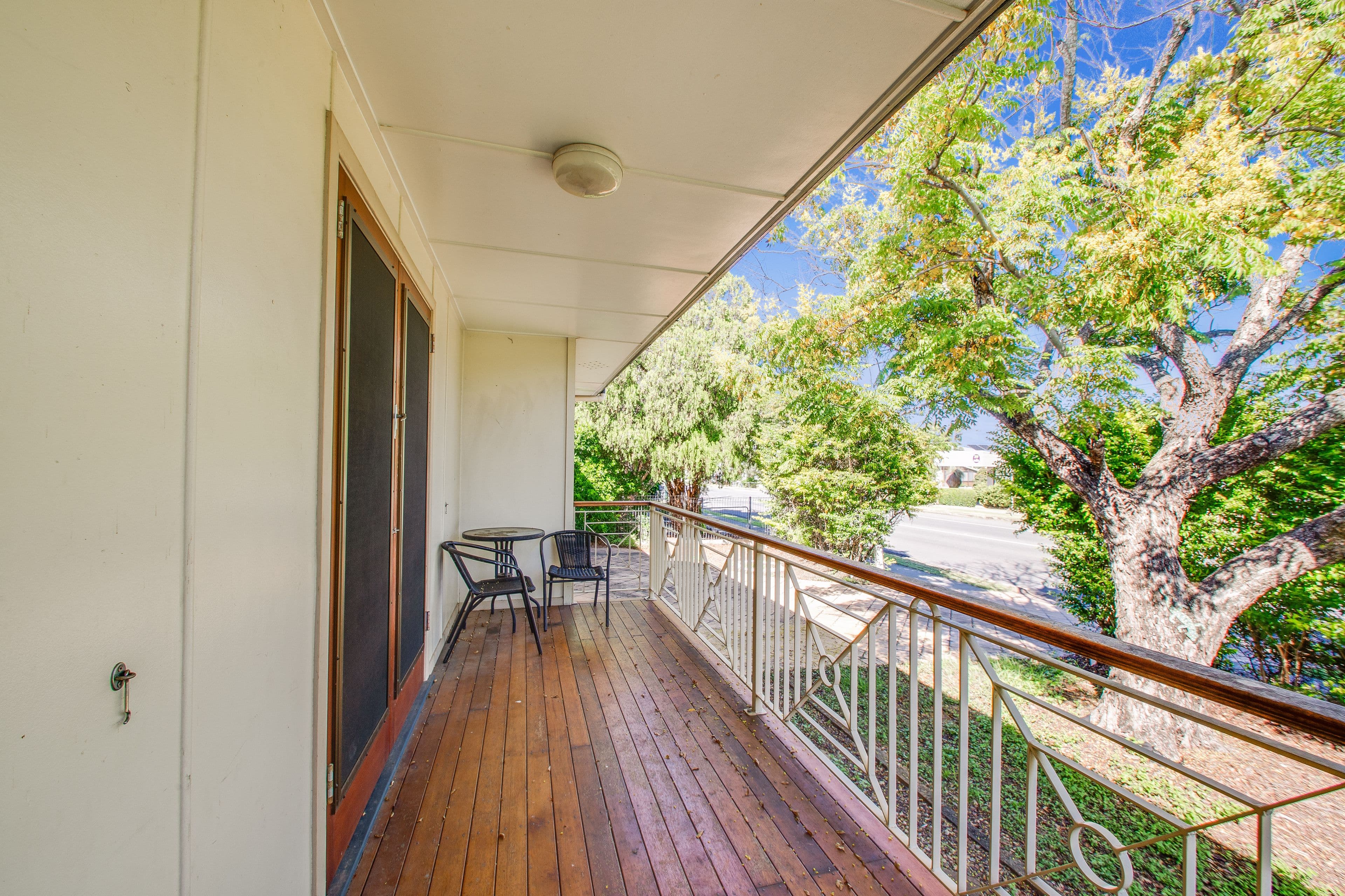 166 Whitehill Road, Raceview QLD 4305, Raceview - Thumbnail 2