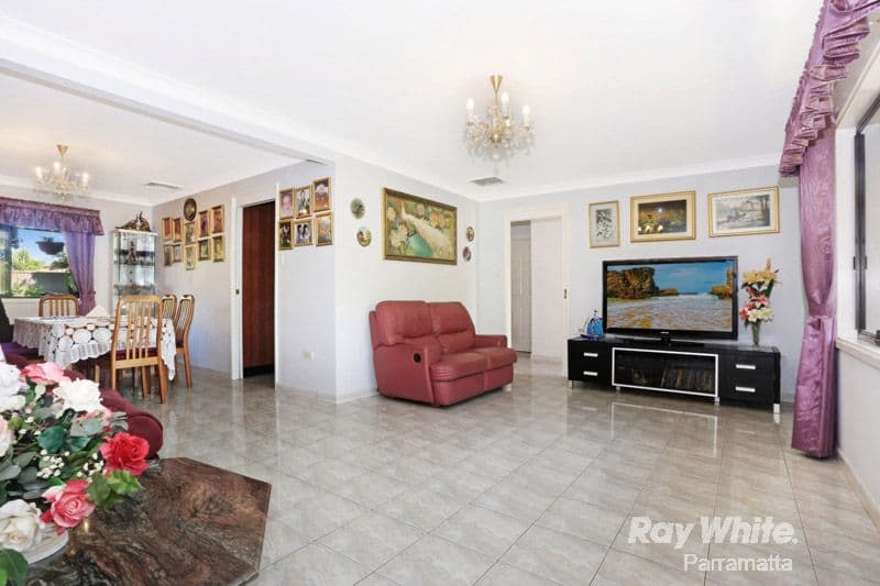 12 Rosewood Drive, Greystanes NSW 2145, Greystanes - Thumbnail 3