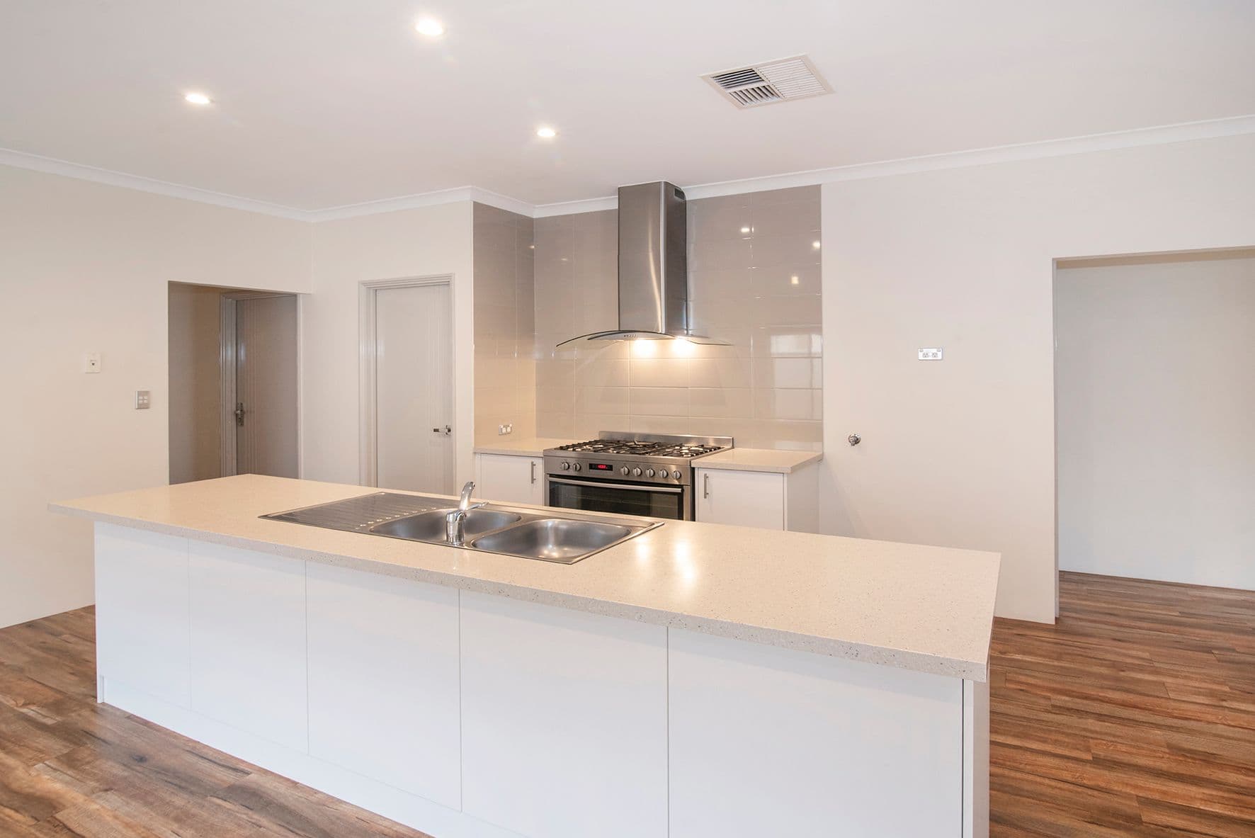 14 Chaytor View, West Busselton WA 6280, West Busselton - Thumbnail 3