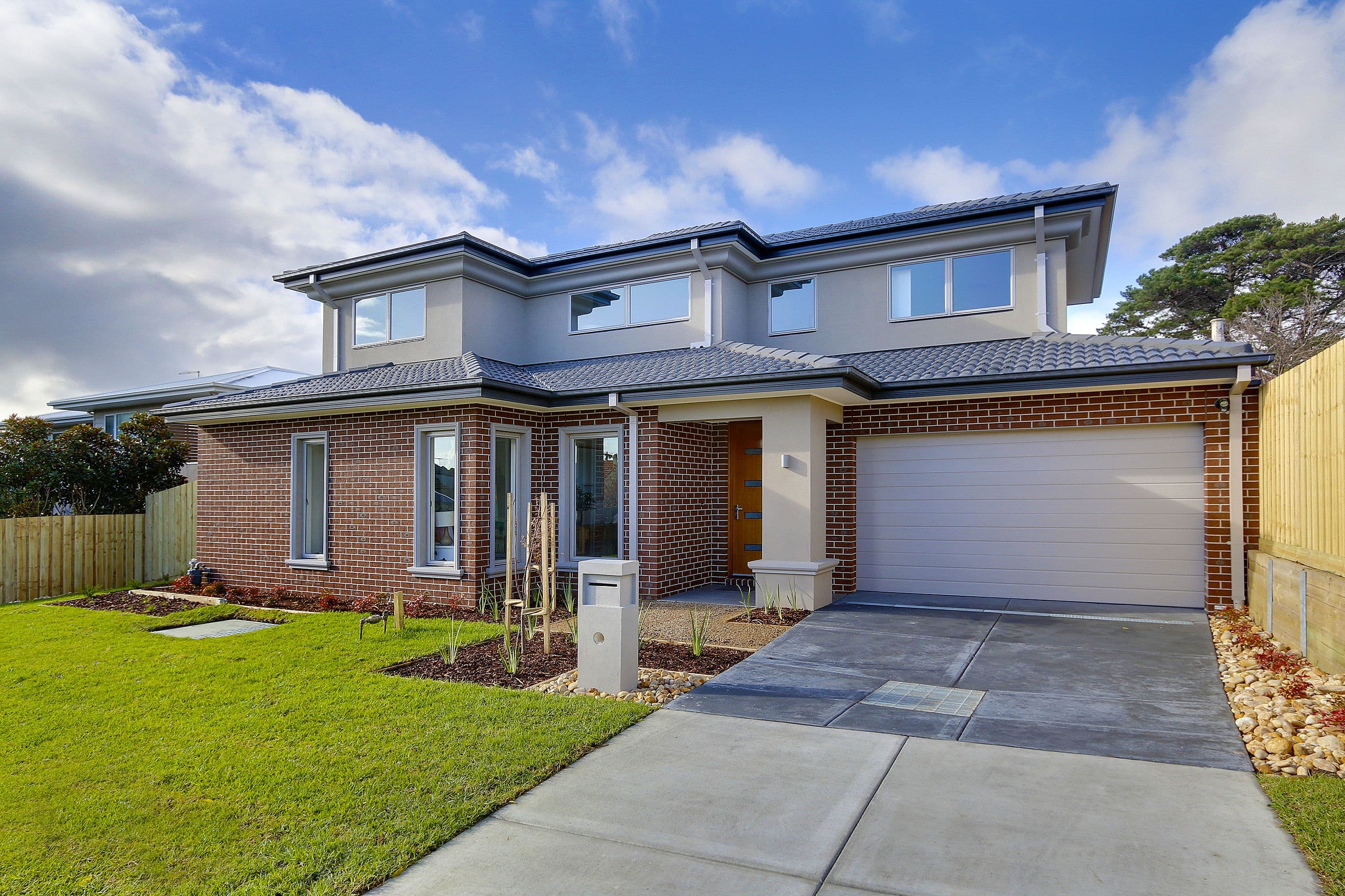 2 Raglan Street (AKA 2/24 Strachans Rd), Mornington VIC 3931, Mornington - Thumbnail 2