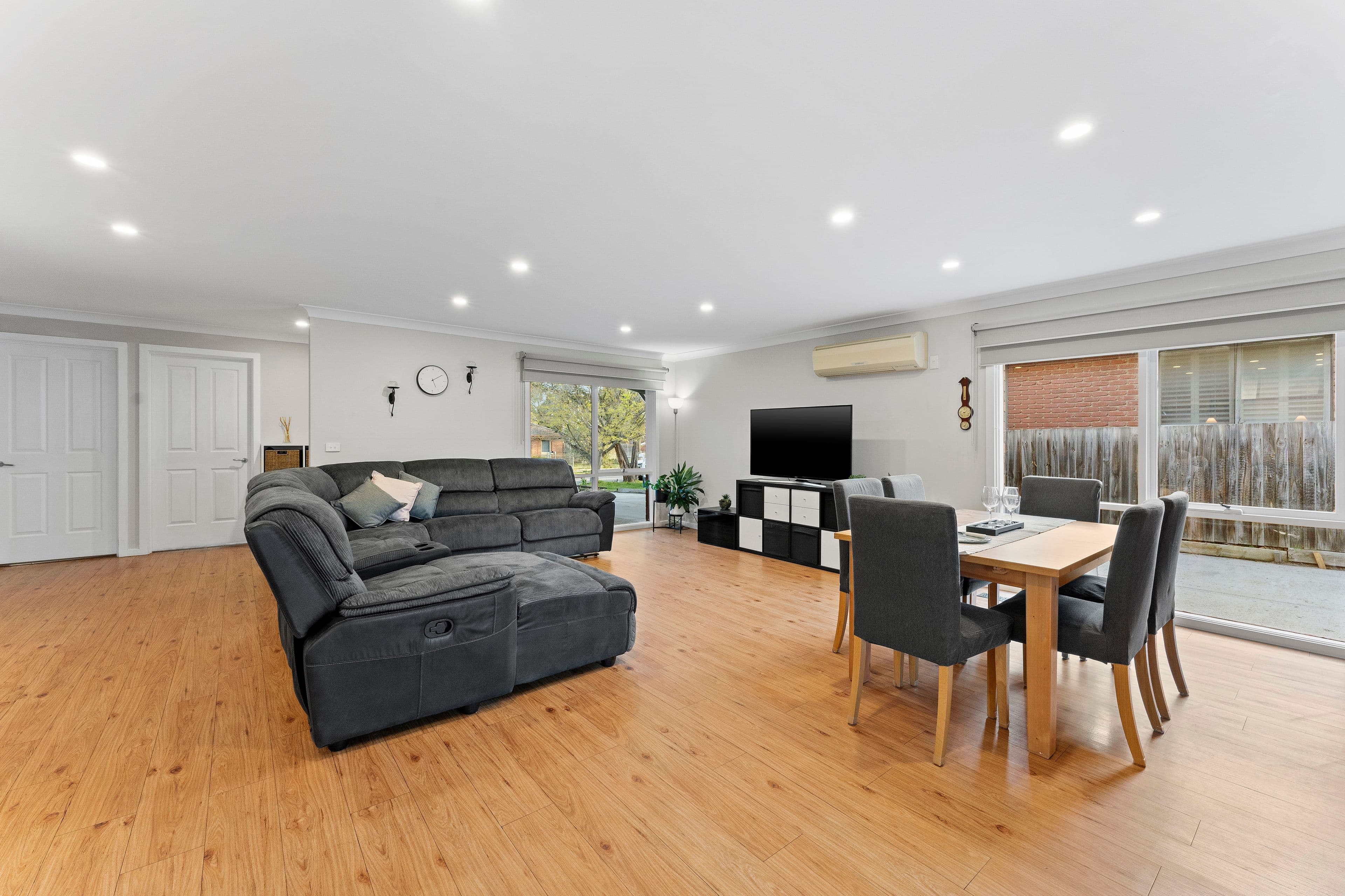 57 Michael Street, Scoresby VIC 3179, Scoresby - Thumbnail 2